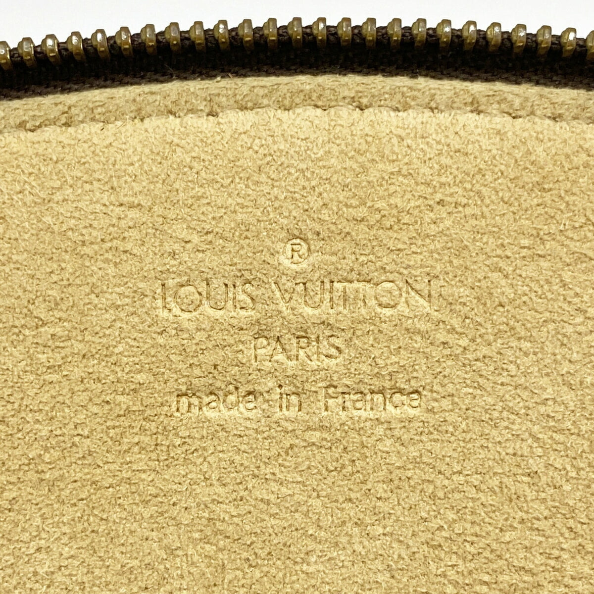 Louis Vuitton Brown (Pre-Owned)