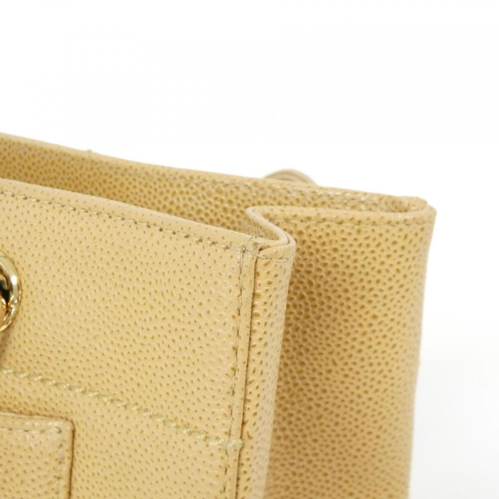 Chanel Beige Handbag (Pre-Owned)