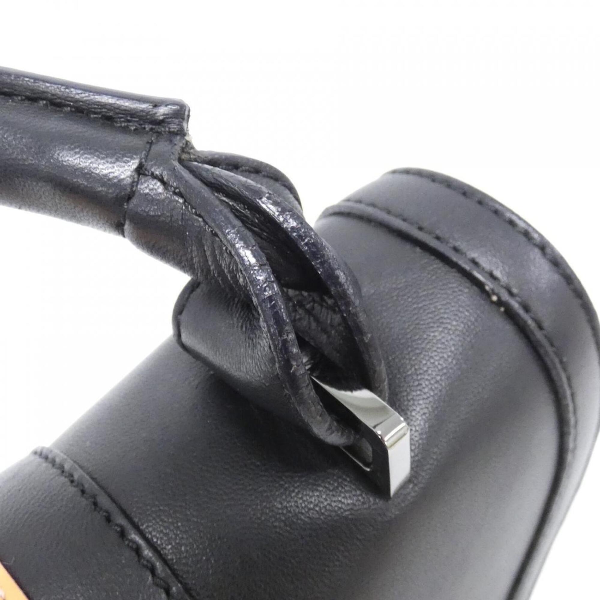 Loewe Black White Leather Handbag (Pre-Owned)