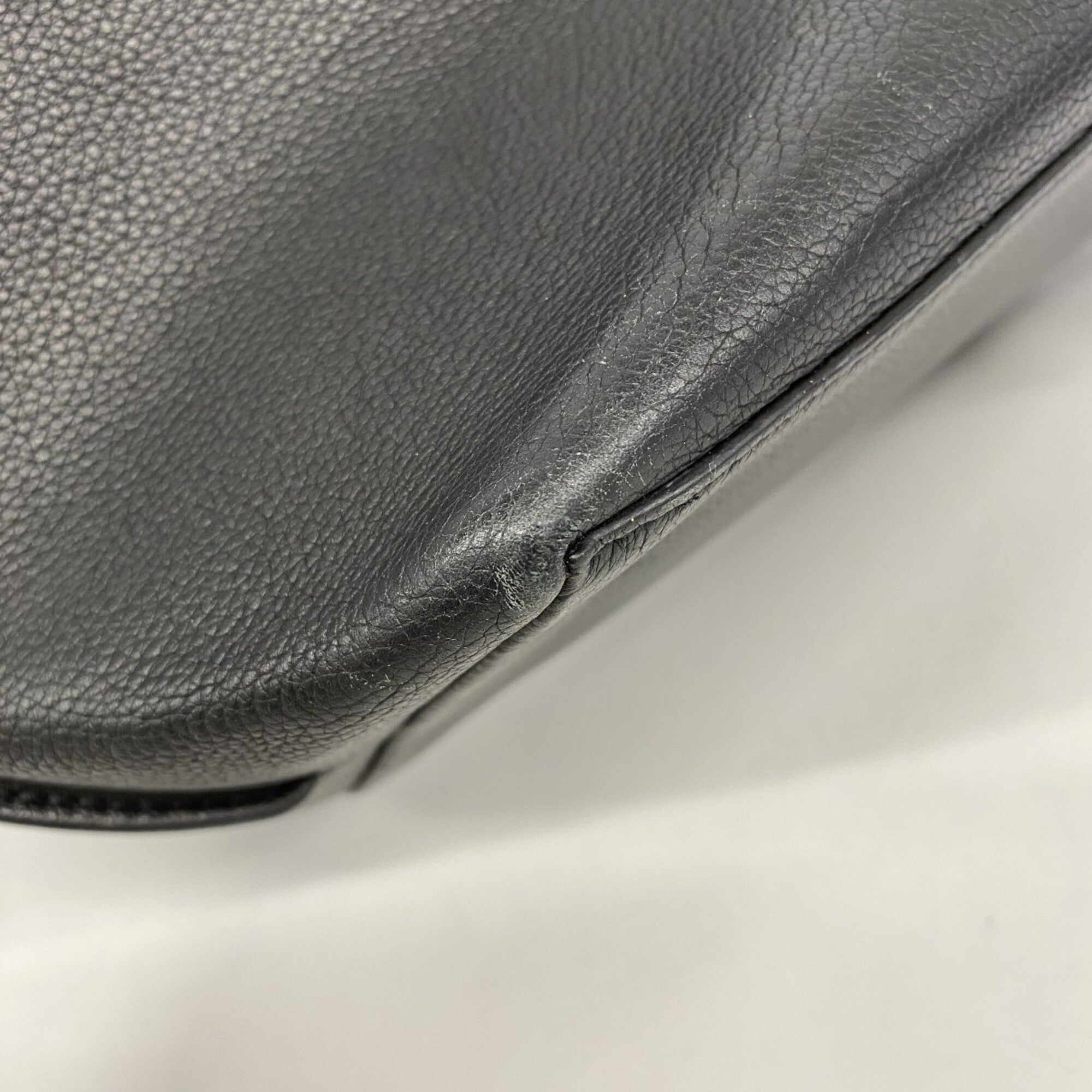 Louis Vuitton Noir Tote Bag (Pre-Owned)