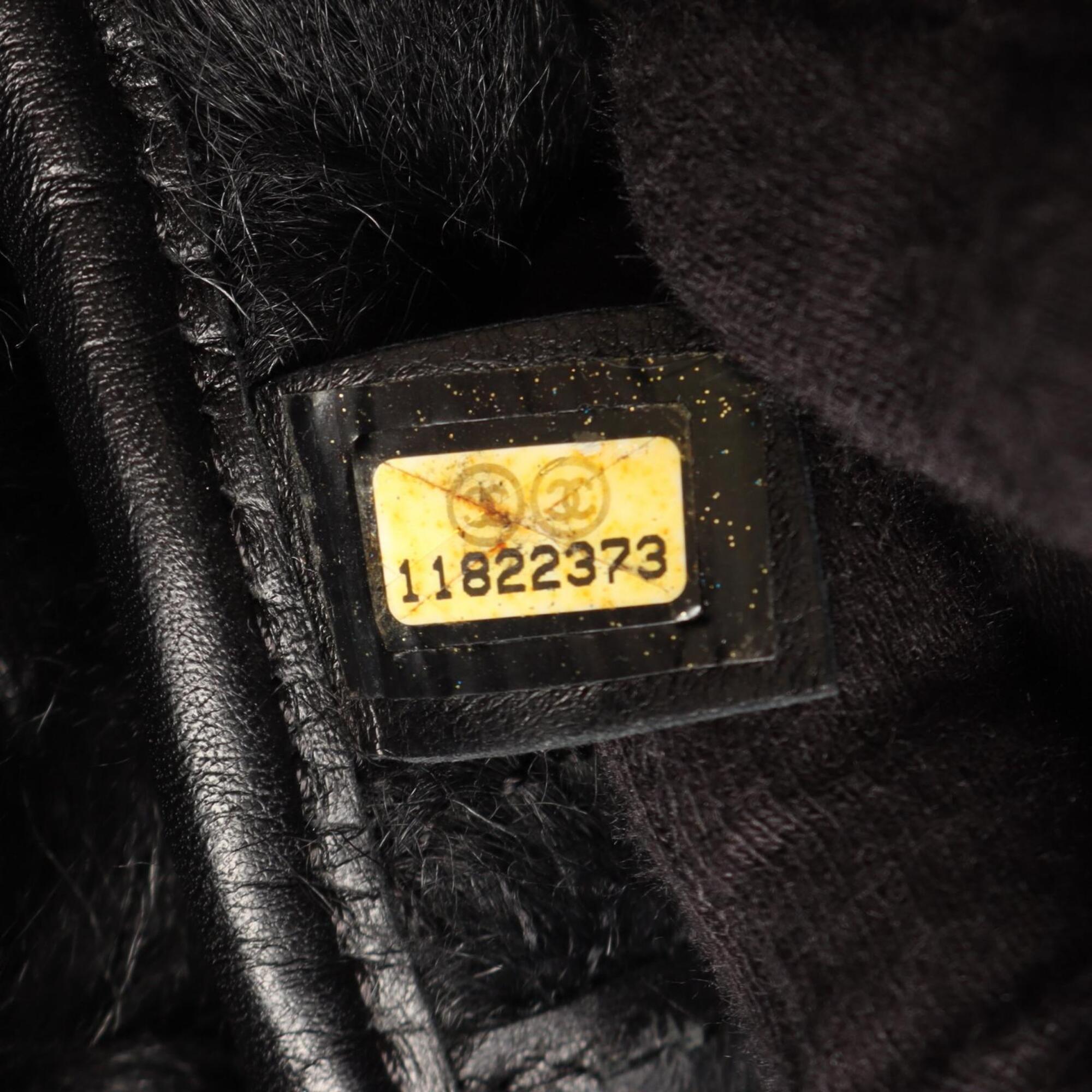 Chanel Black Suede Handbag Tote Bag (Pre-Owned)