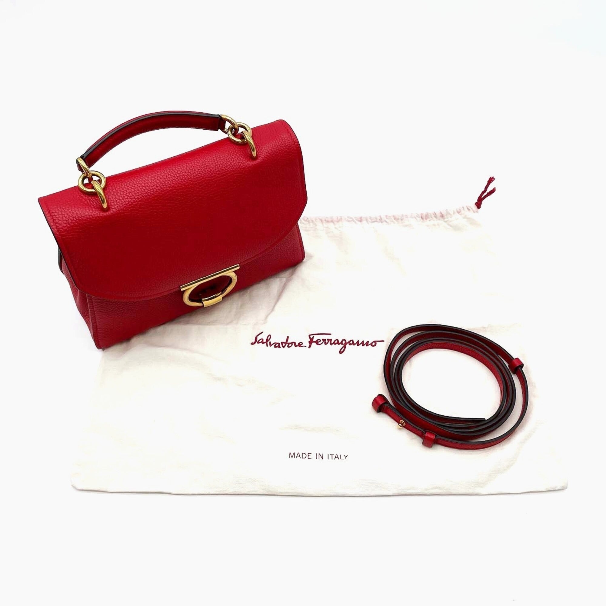 Salvatore Ferragamo Red Color Leather Shoulder Bag (Pre-Owned)