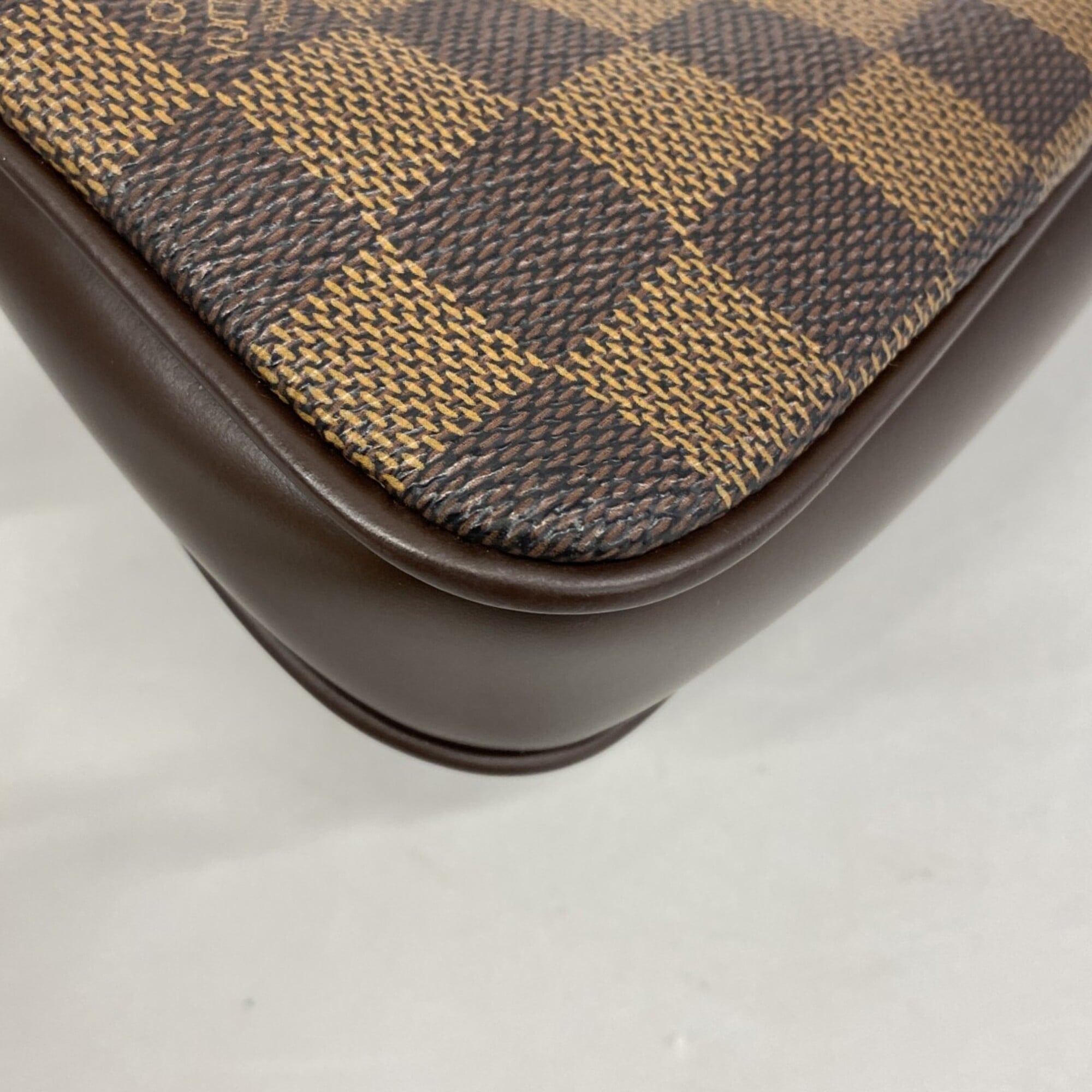 Louis Vuitton Ebene Pouch (Pre-Owned)