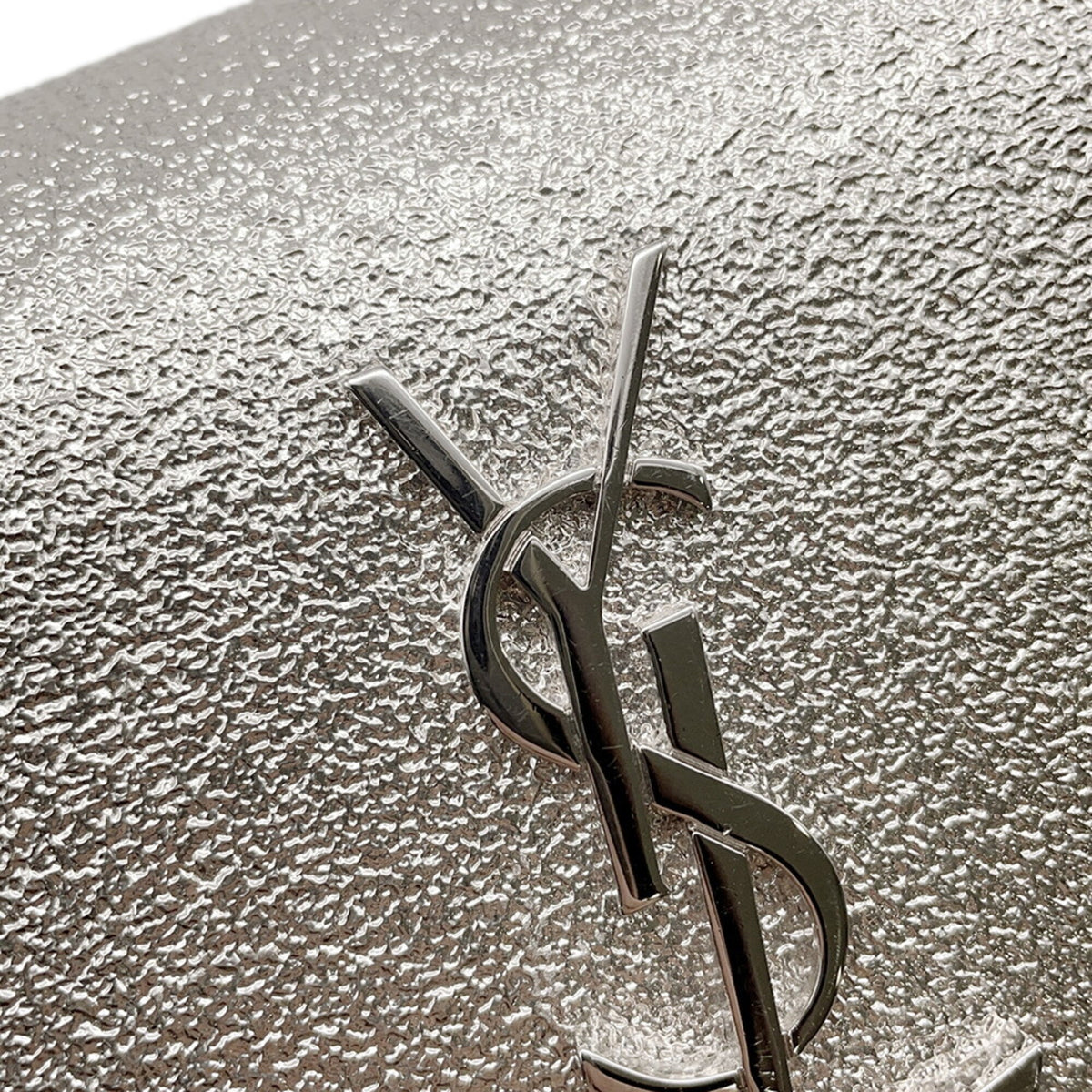 Yves Saint Laurent Champagne Gold Leather Chain/Shoulder Wallet (Pre-Owned)