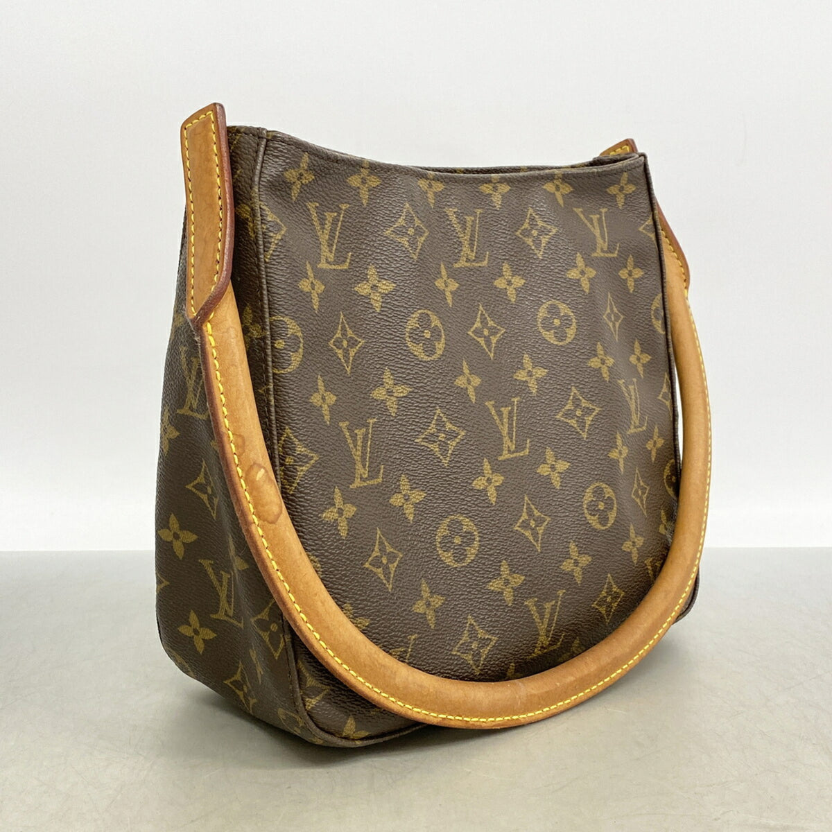 Louis Vuitton Brown Shoulder Bag (Pre-Owned)