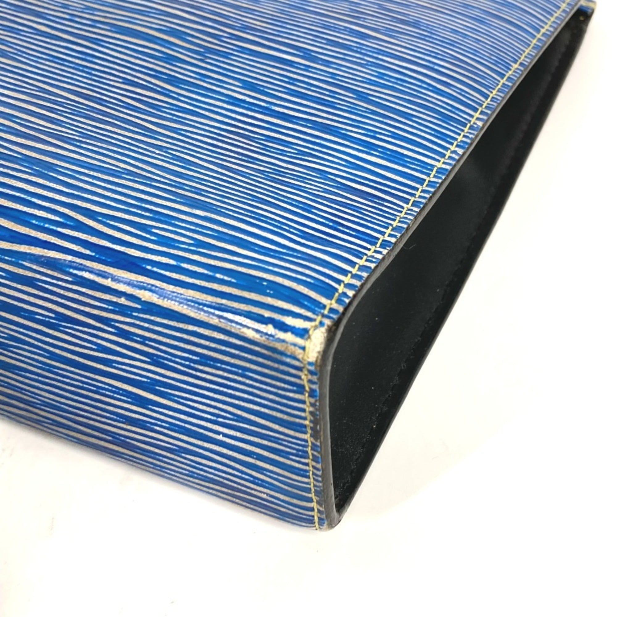 Louis Vuitton Epi Blue Epi Leather Pouch (Pre-Owned)