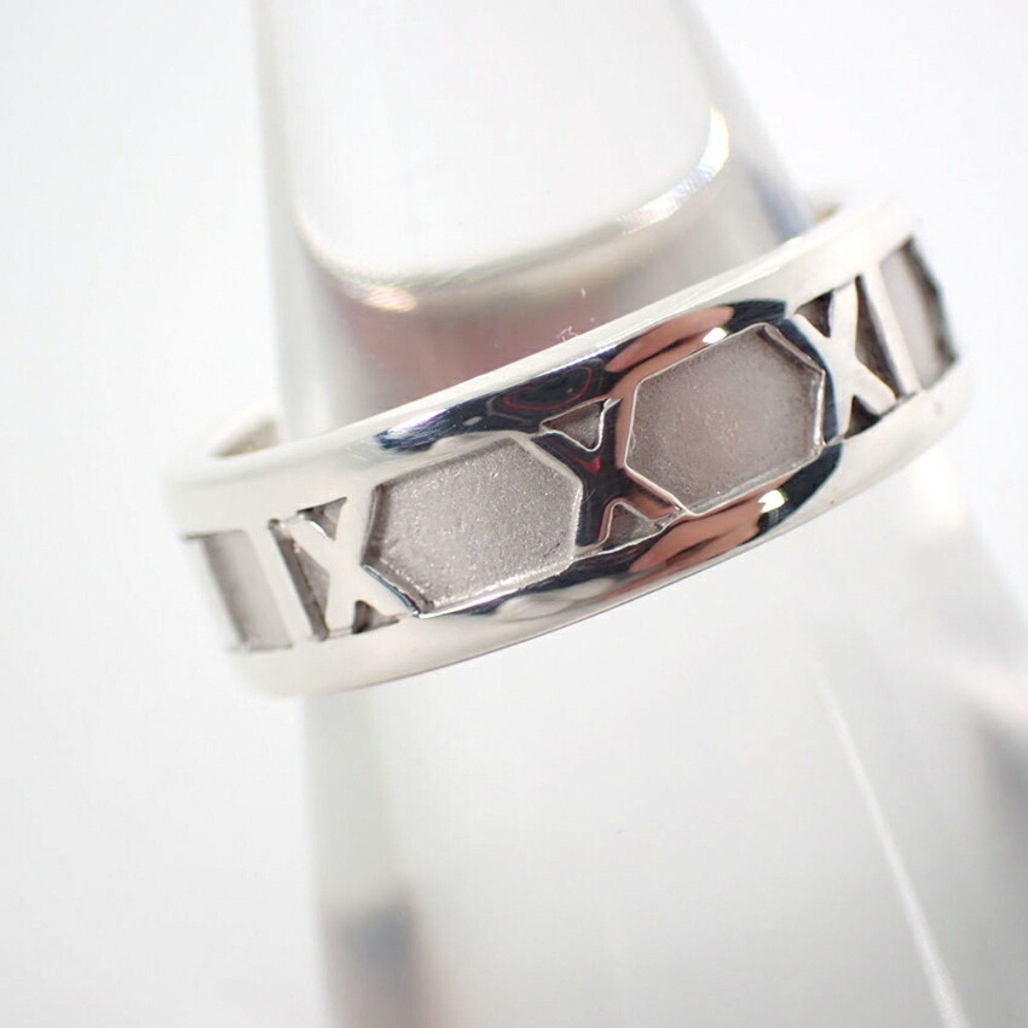 Tiffany Atlas Silver Sterling Silver 925 Band Ring (Pre-Owned)