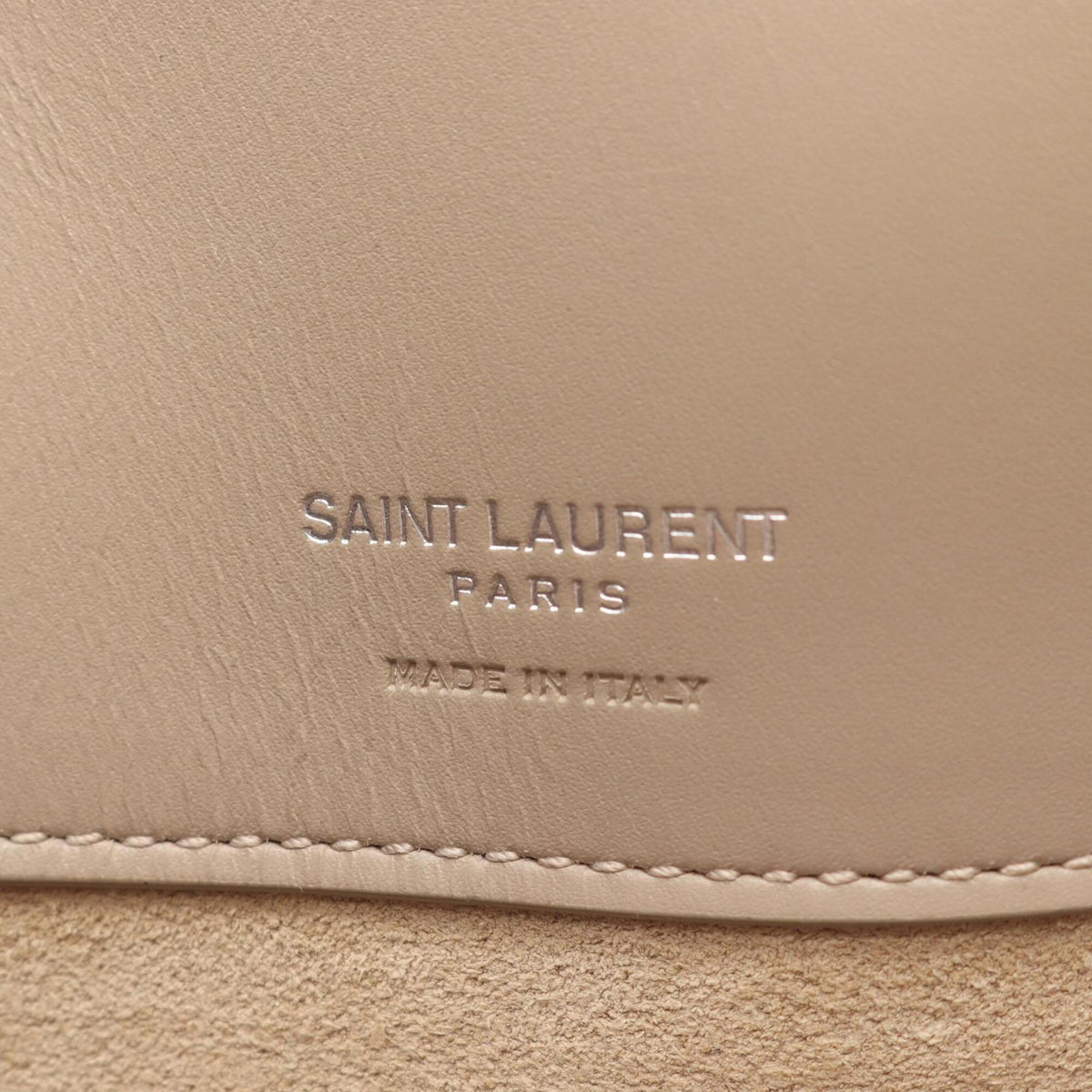 Yves Saint Laurent Beige Leather Handbag (Pre-Owned)