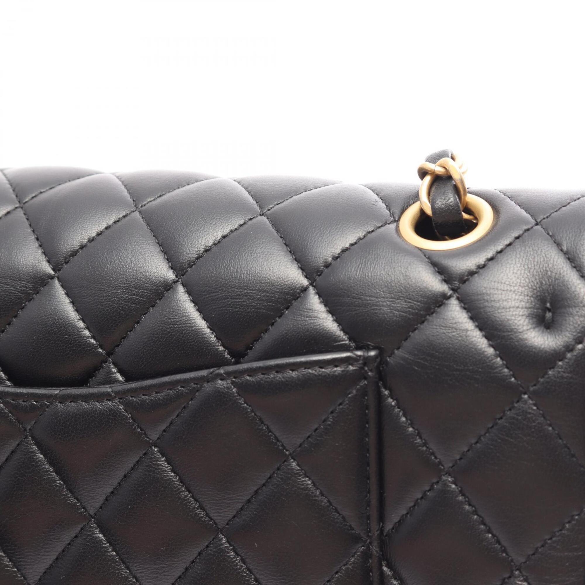 Chanel Black Leather Handbag Shoulder Bag (Pre-Owned)