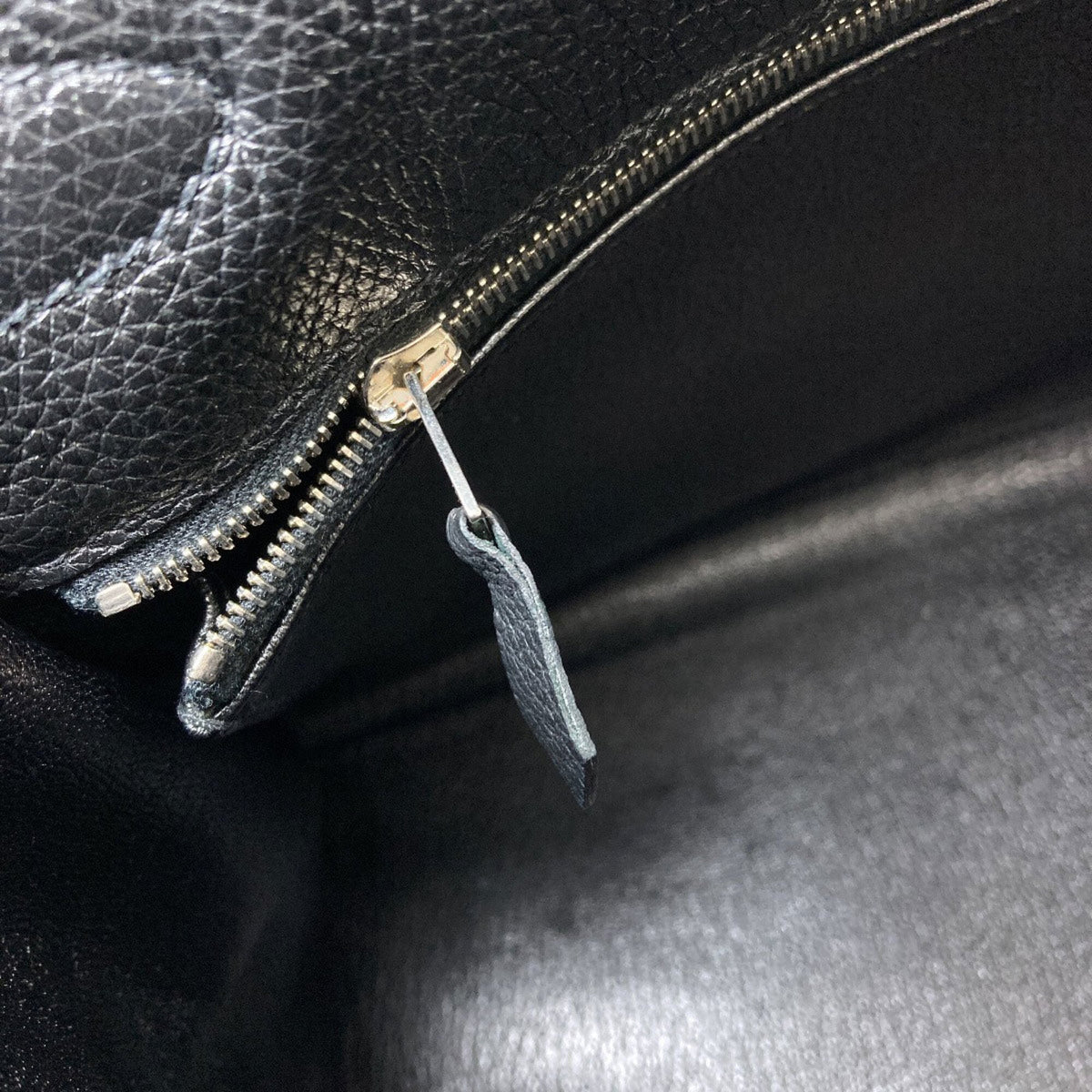 Hermes Kelly Black Togo Leather Handbag (Pre-Owned)