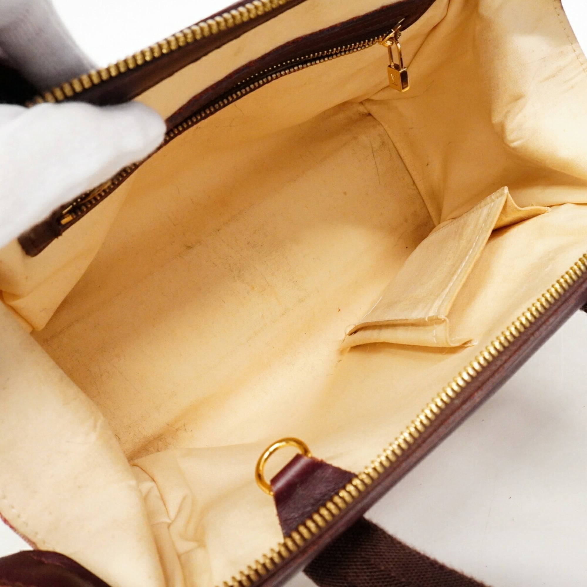 Louis Vuitton Cerise Handbag (Pre-Owned)