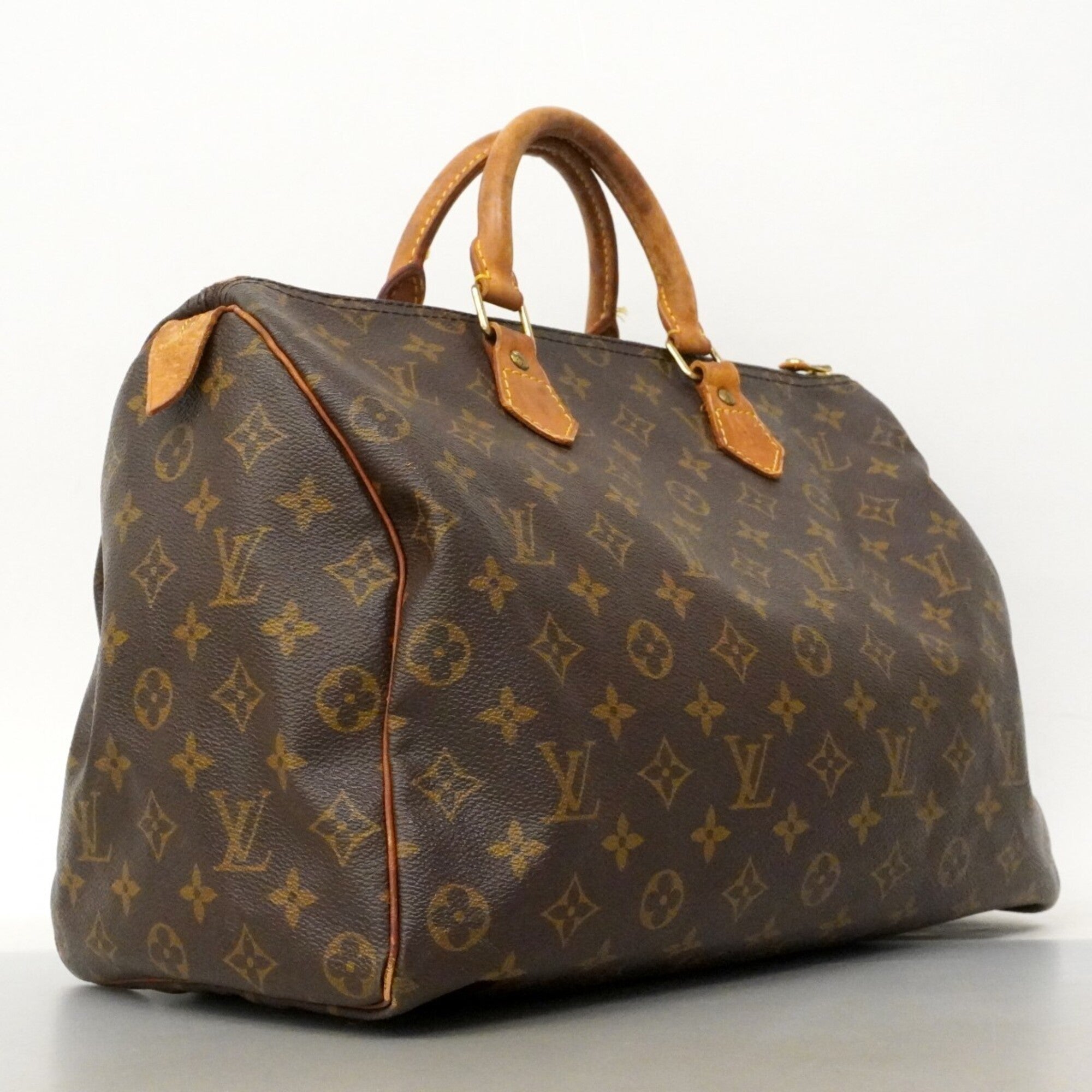 Louis Vuitton Brown Handbag (Pre-Owned)