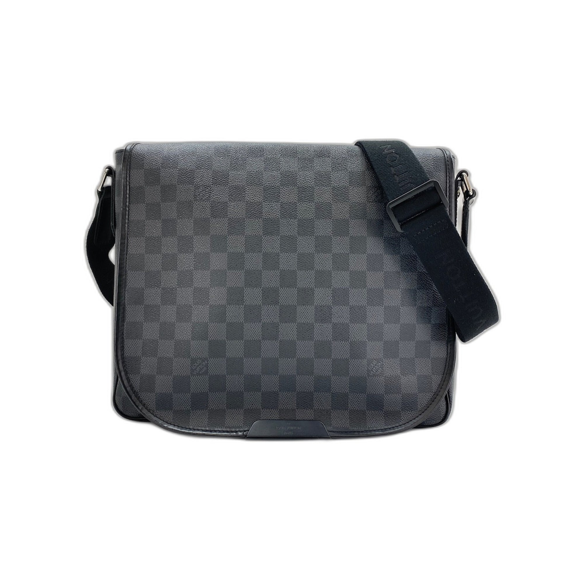 Louis Vuitton Black Shoulder Bag (Pre-Owned)