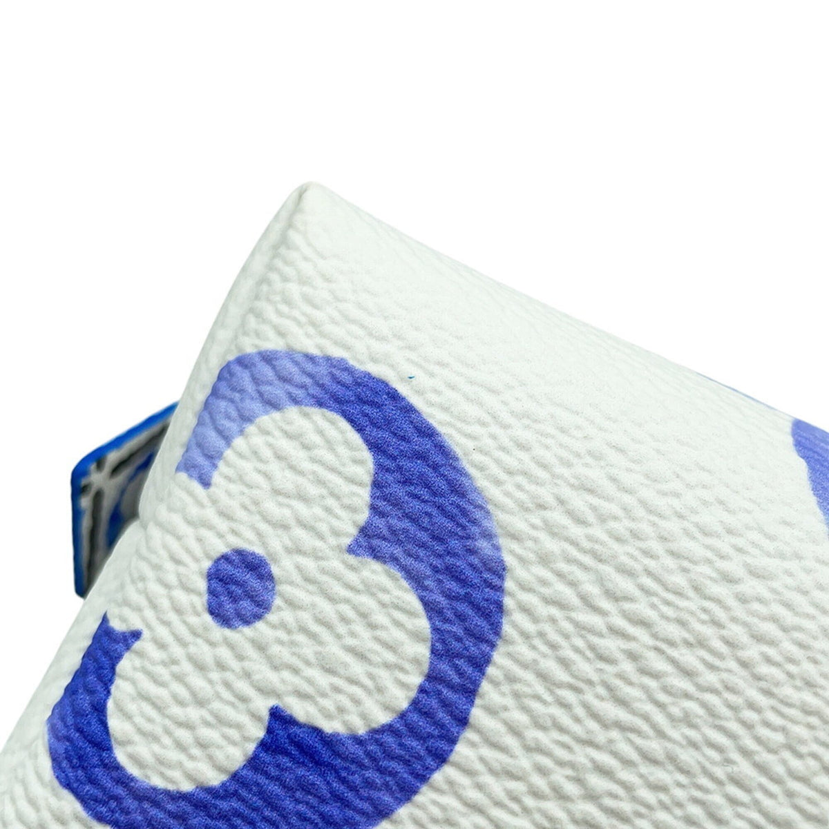 Louis Vuitton Monogram Blue Cream Monogram Pochette Pouch (Pre-Owned)