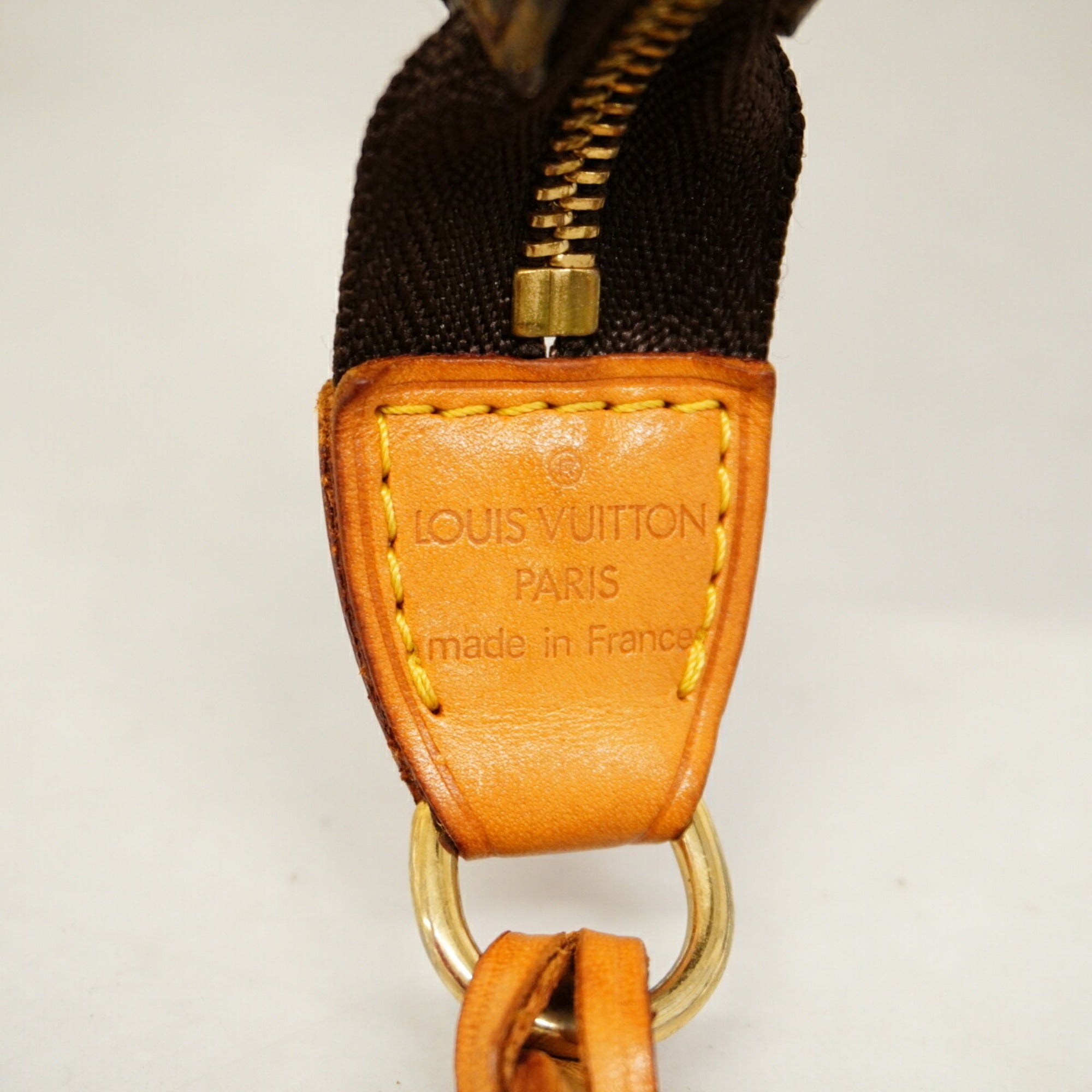Louis Vuitton Brown Pouch (Pre-Owned)