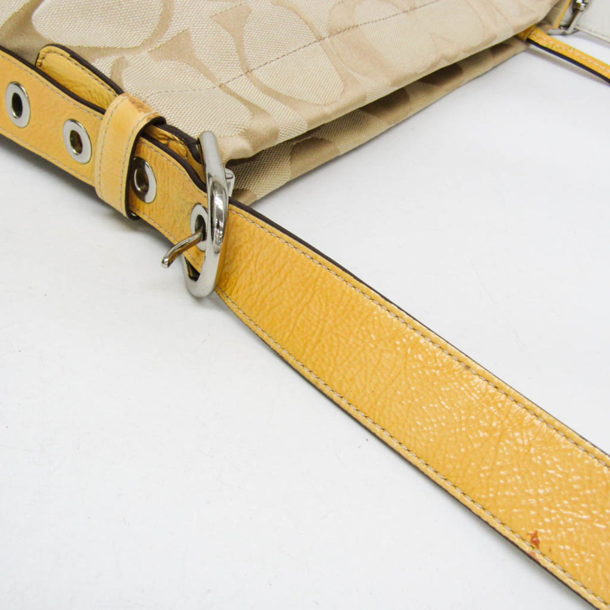 Coach Signature Light Beige Canvas Leather Shoulder Bag (Pre-Owned)