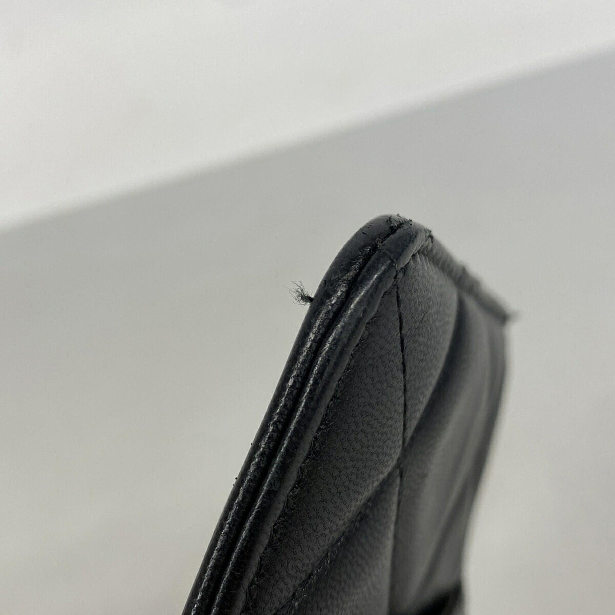 Chanel Black Leather Long Wallet (Bi-Fold) (Pre-Owned)