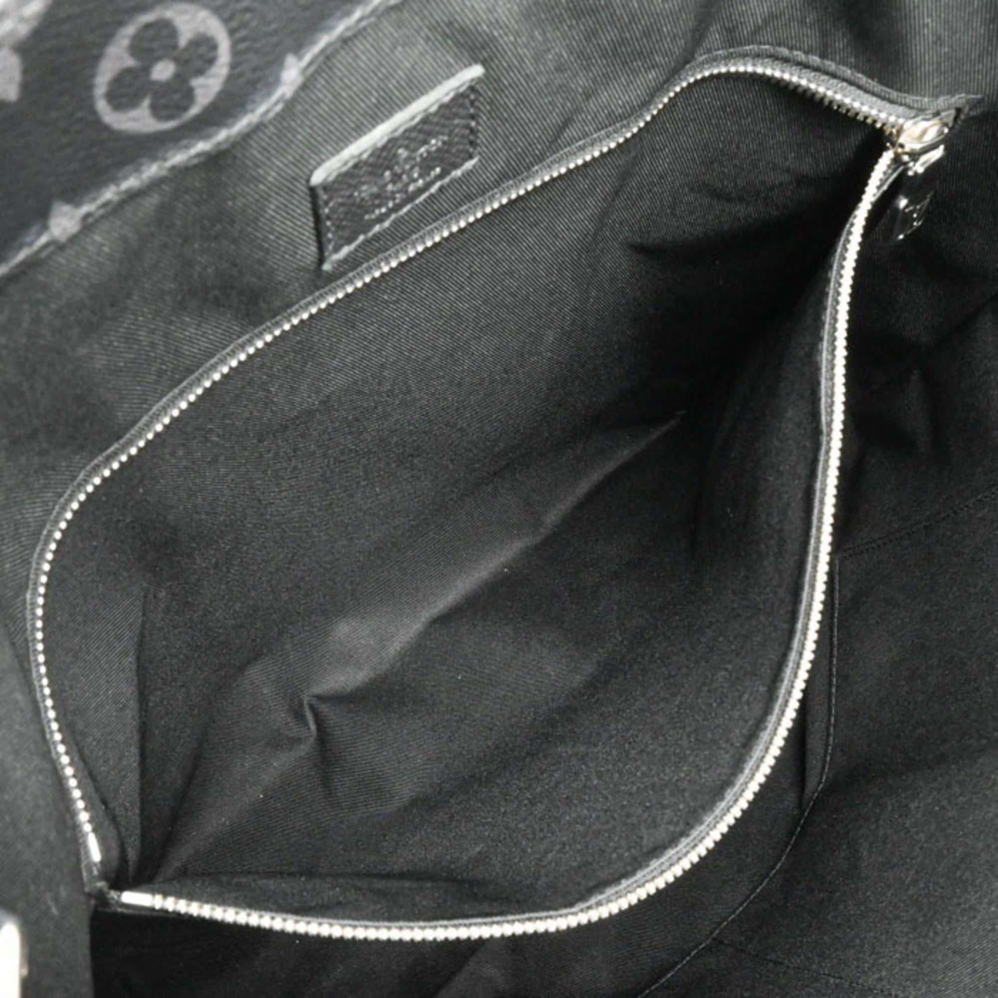 Louis Vuitton Black Monogram Noir Taigarama Monogram Handbag Tote Bag (Pre-Owned)