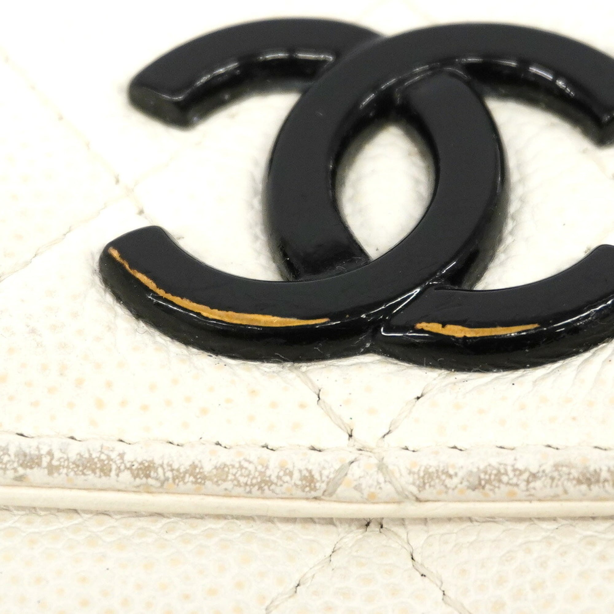 Chanel White Grained Calfskin Wallet (Tri-Fold) (Pre-Owned)
