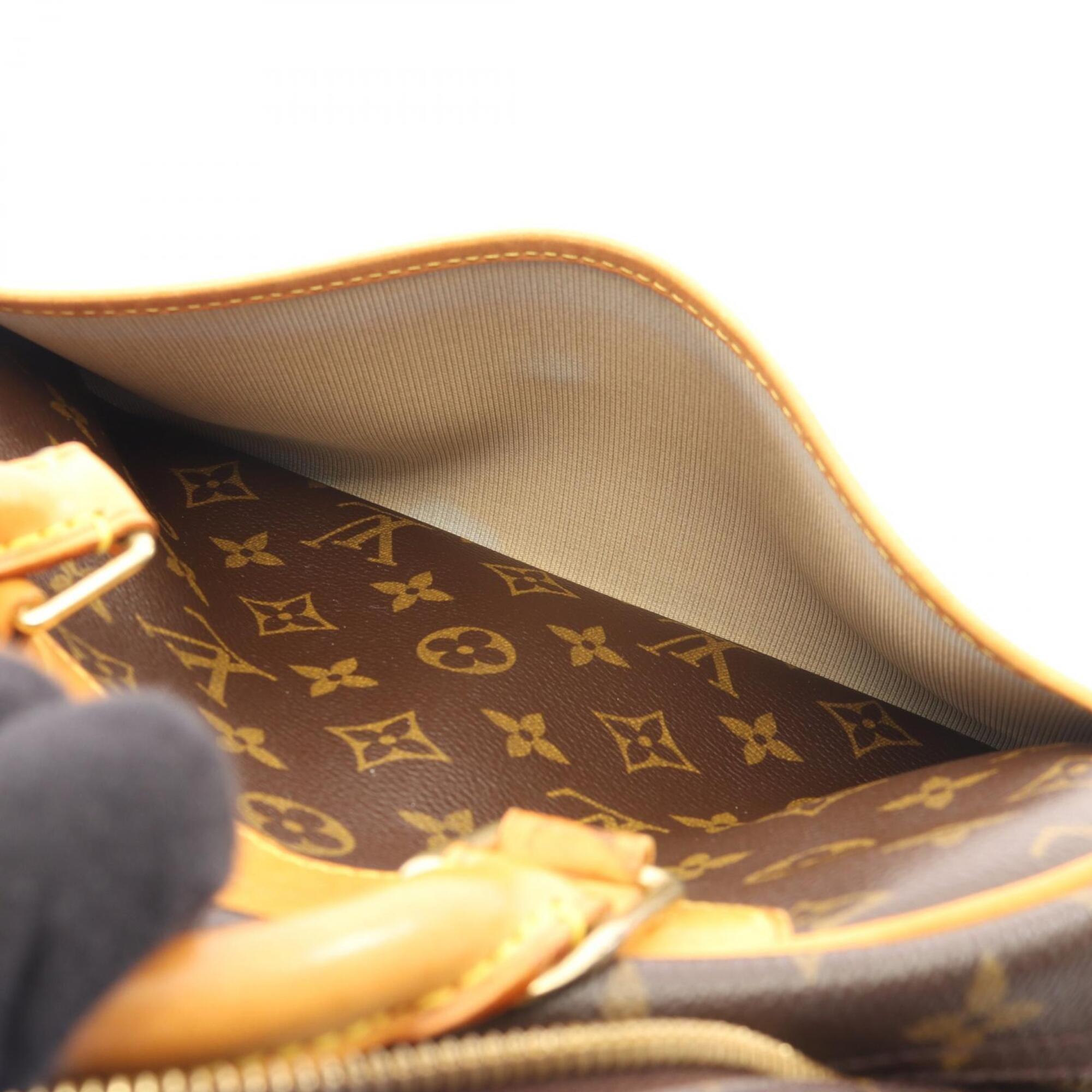 Louis Vuitton Brown Monogram Monogram Leather Handbag (Pre-Owned)
