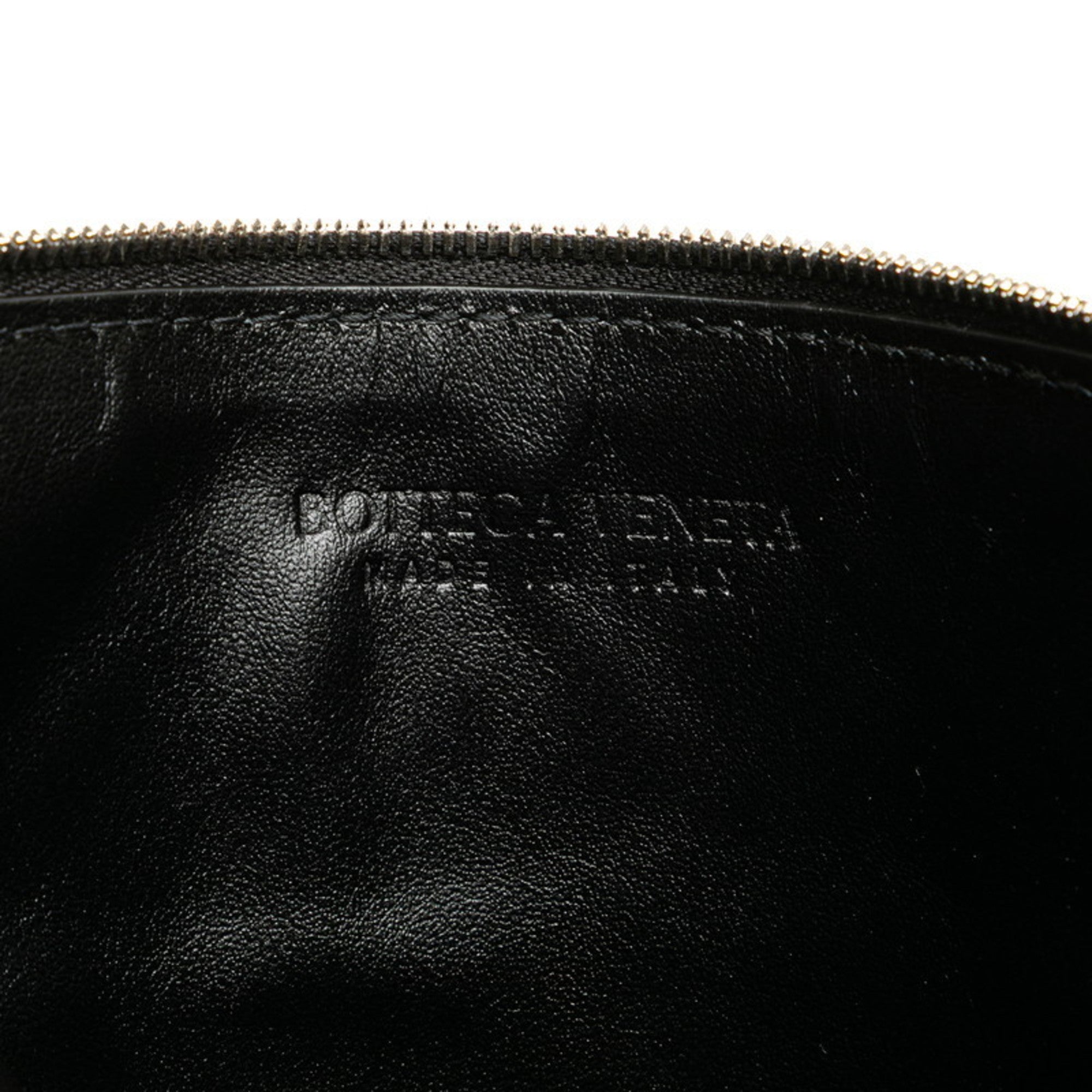 Bottega Veneta Black Leather Clutch Bag (Pre-Owned)