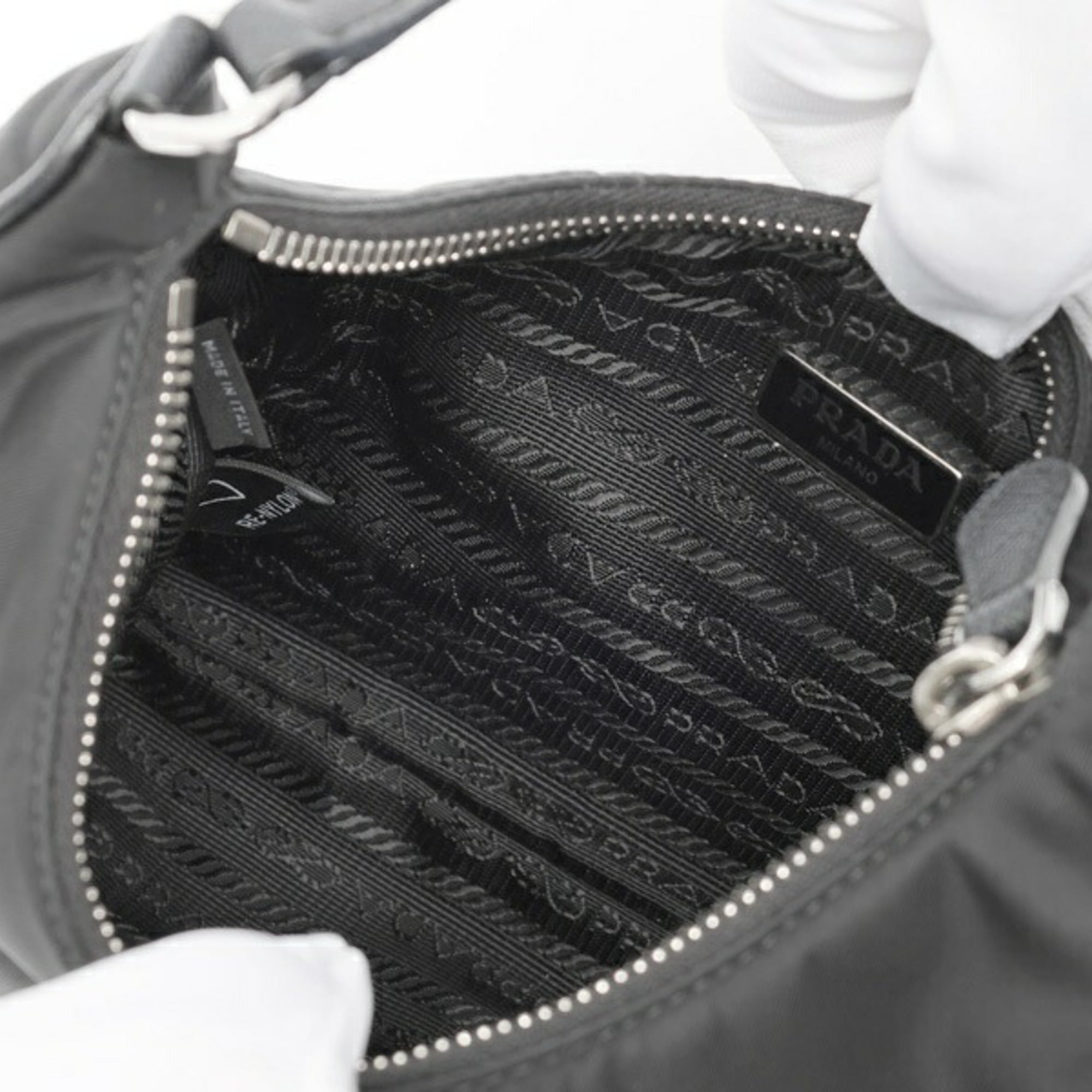 Prada Black Nylon Shoulder Bag (Pre-Owned)