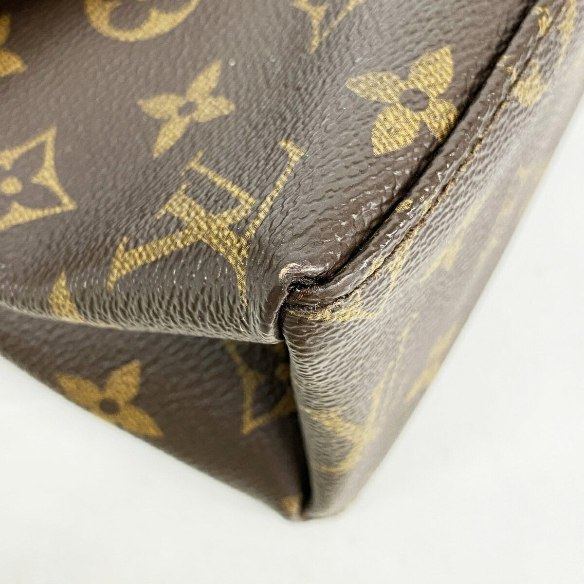 Louis Vuitton Brown Noir Shoulder Bag (Pre-Owned)