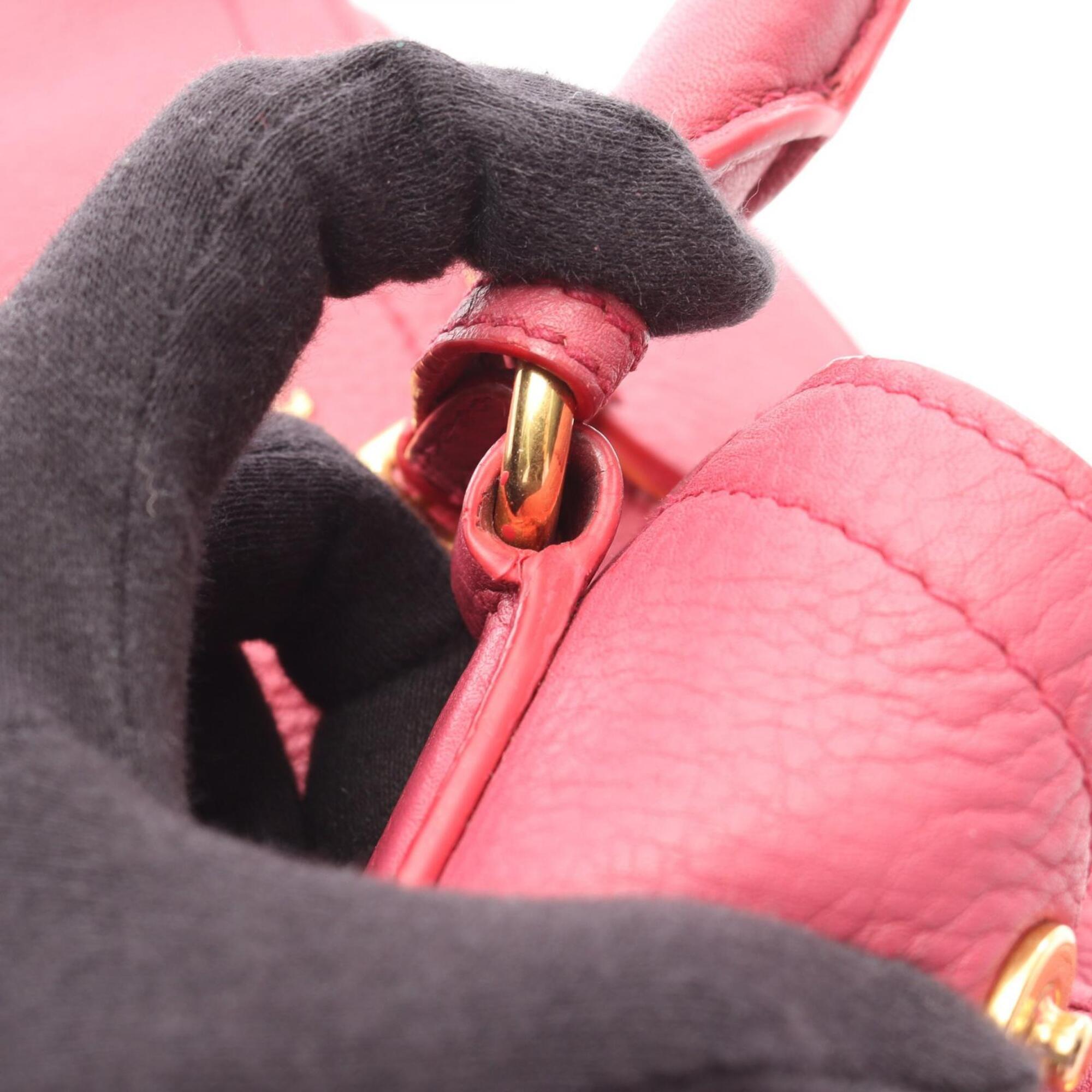 Prada Pink Vitello Daino Handbag (Pre-Owned)