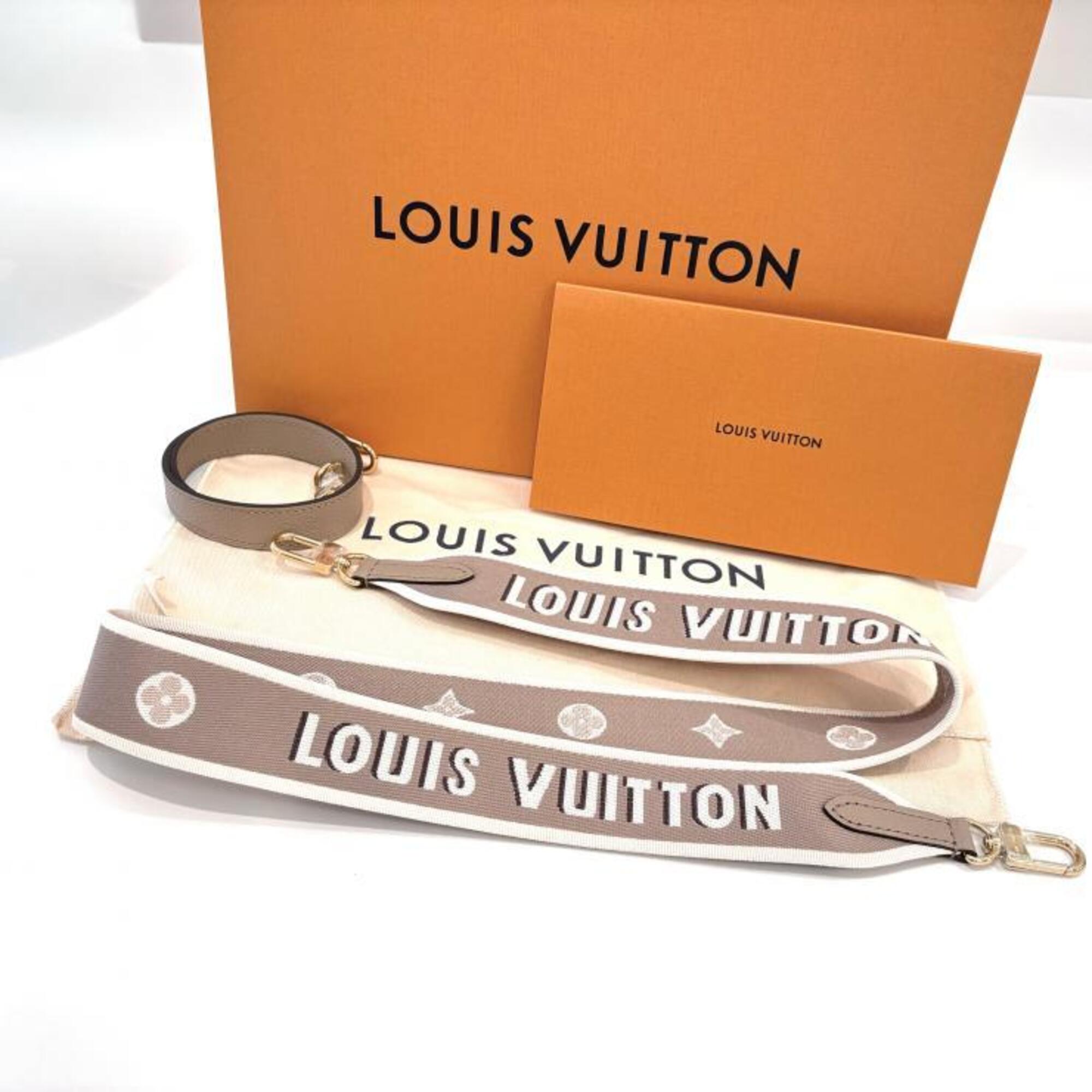 Louis Vuitton Beige Ivory Tourterelle Shoulder Bag (Pre-Owned)