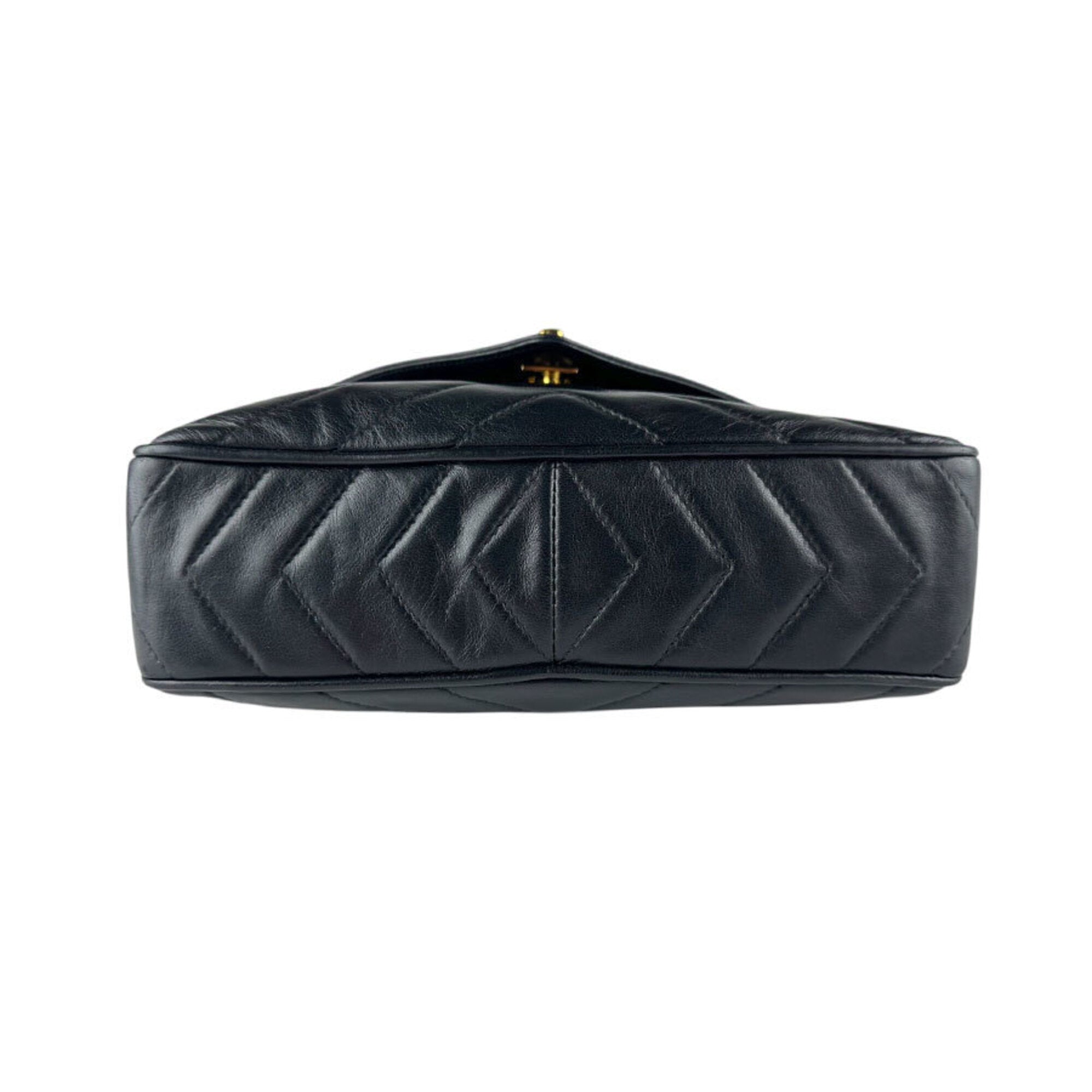 Chanel Black Leather Shoulder Bag (Pre-Owned)