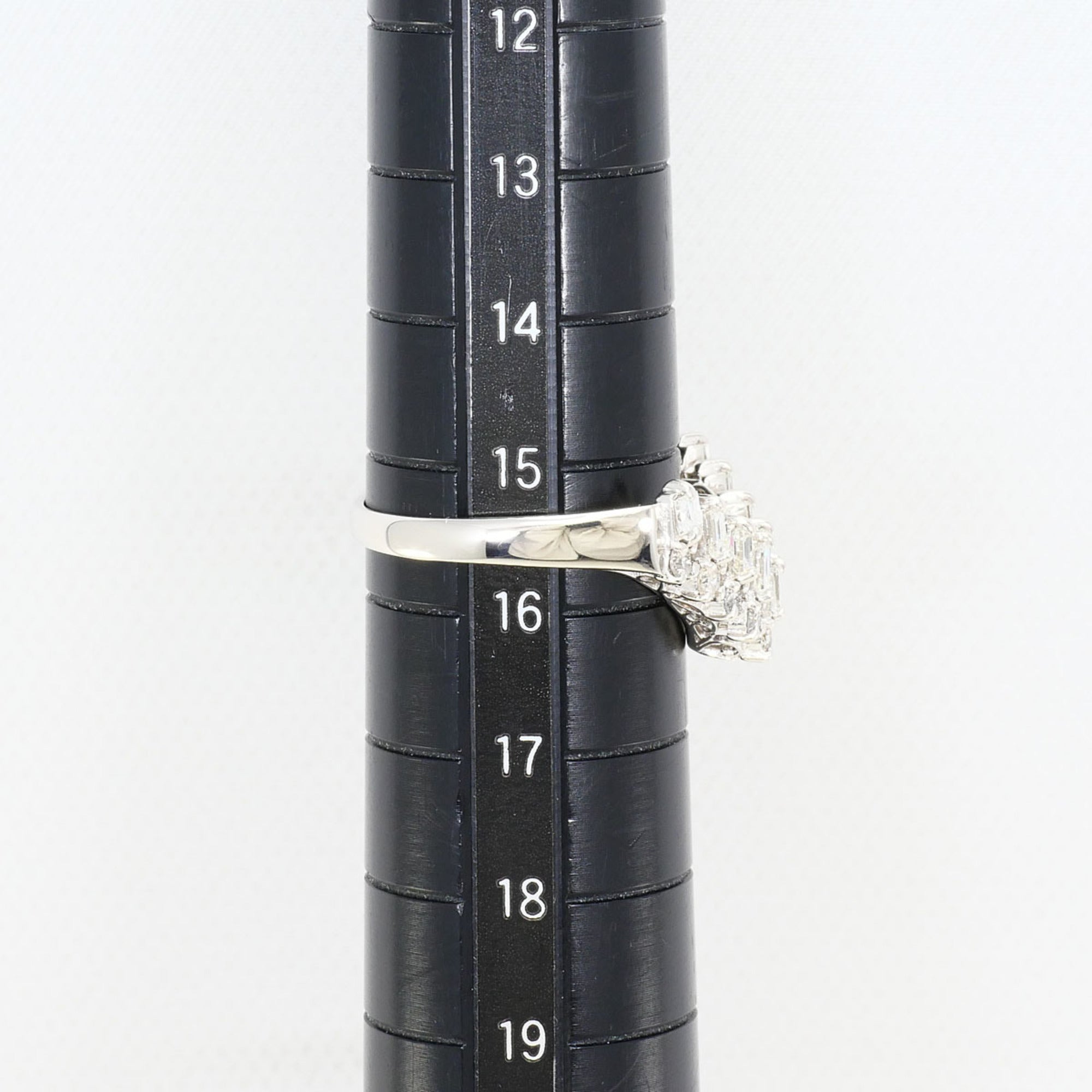 Unbranded Platinum Platinum 900 Band Ring (Pre-Owned)