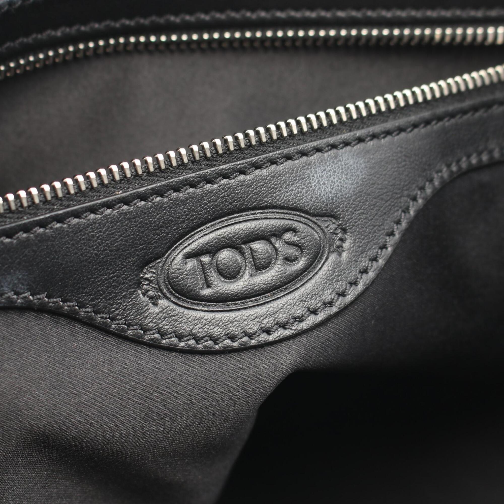 Tod's Black Leather Handbag (Pre-Owned)