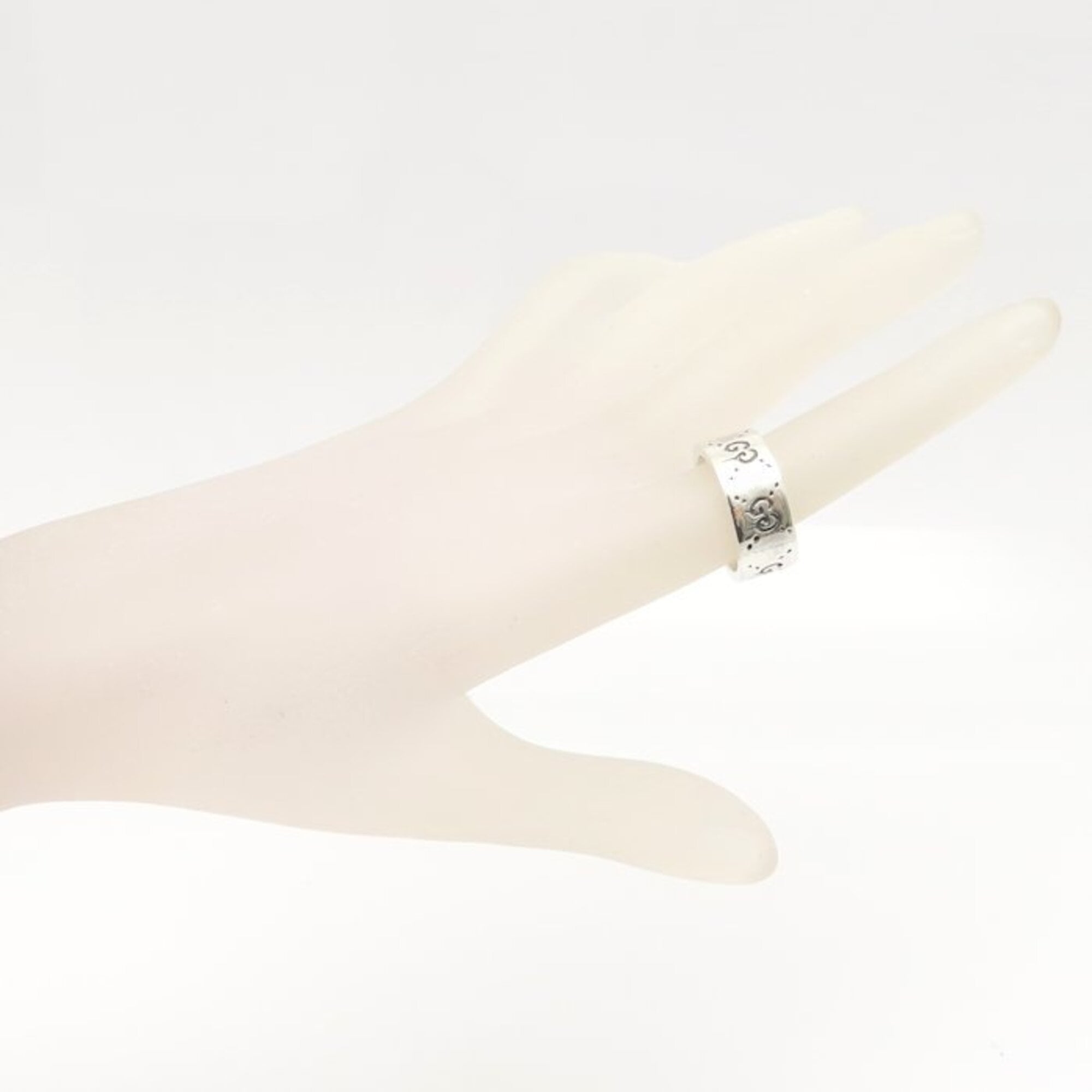 Gucci Silver 925 Band Ring (Pre-Owned)