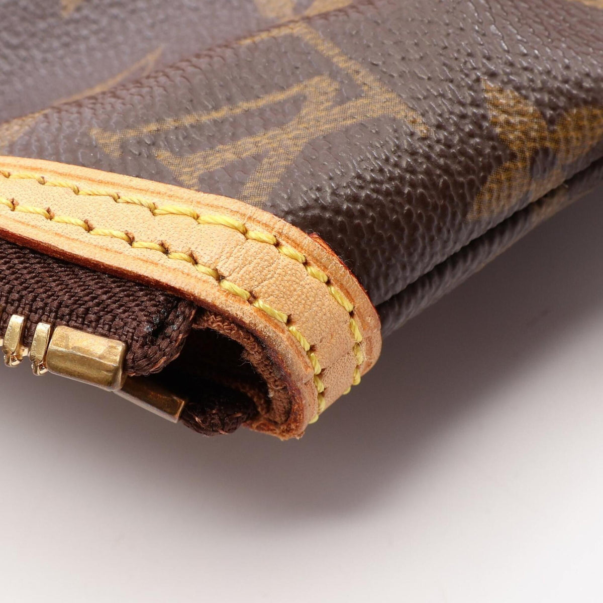 Louis Vuitton Brown Monogram Coated Canvas Leather Handbag Tote Bag (Pre-Owned)