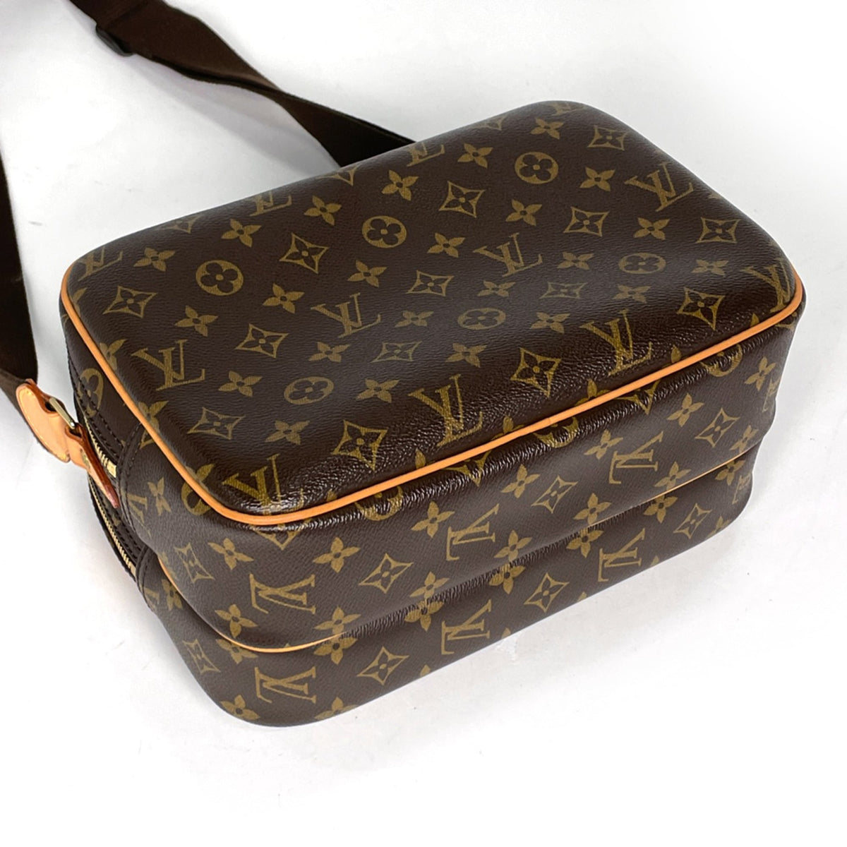 Louis Vuitton Monogram Brown Monogram Shoulder Bag (Pre-Owned)