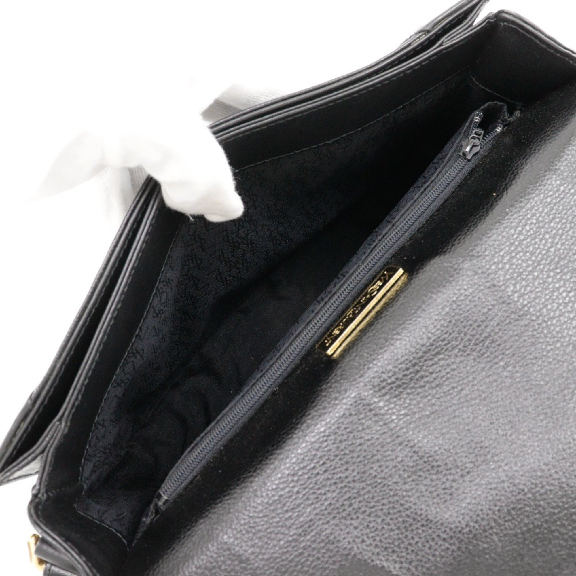 Yves Saint Laurent Black Leather Shoulder Bag (Pre-Owned)