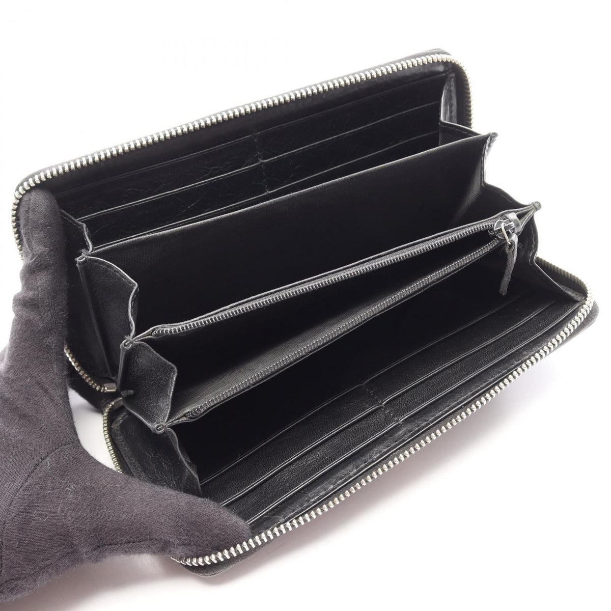 Gucci Black Leather Long Wallet (Bi-Fold) (Pre-Owned)