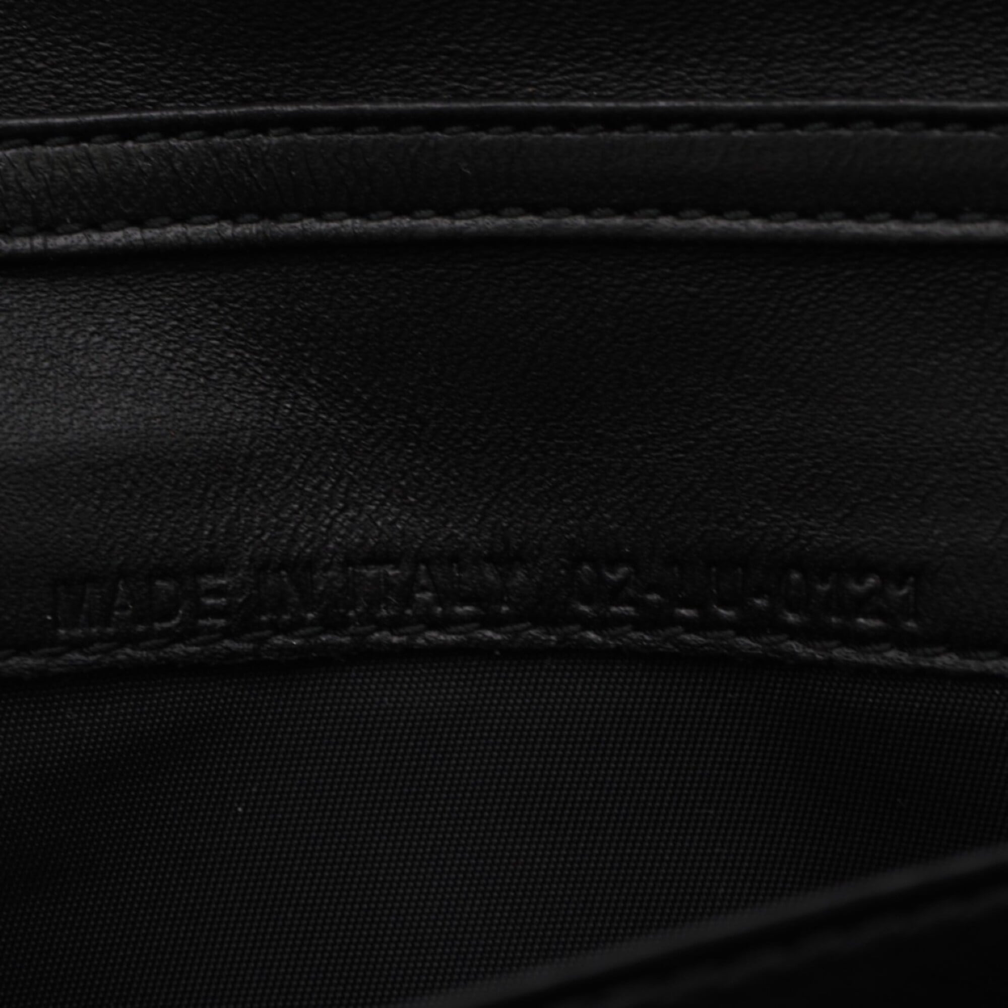 Christian Dior Black Leather Chain/Shoulder Wallet (Pre-Owned)