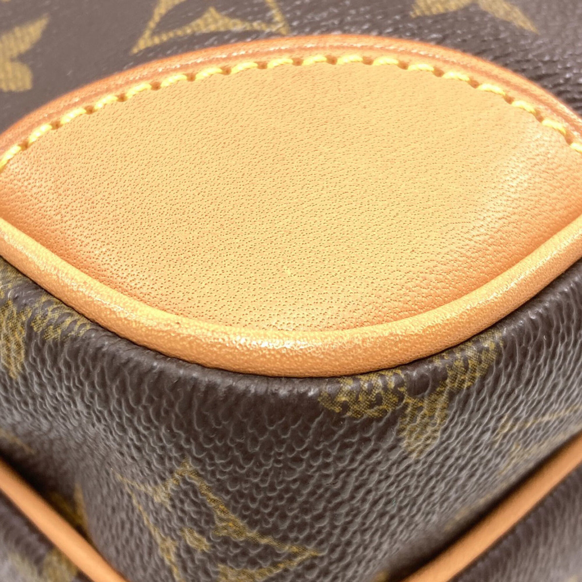 Louis Vuitton Brown Monogram Monogram Canvas Shoulder Bag (Pre-Owned)