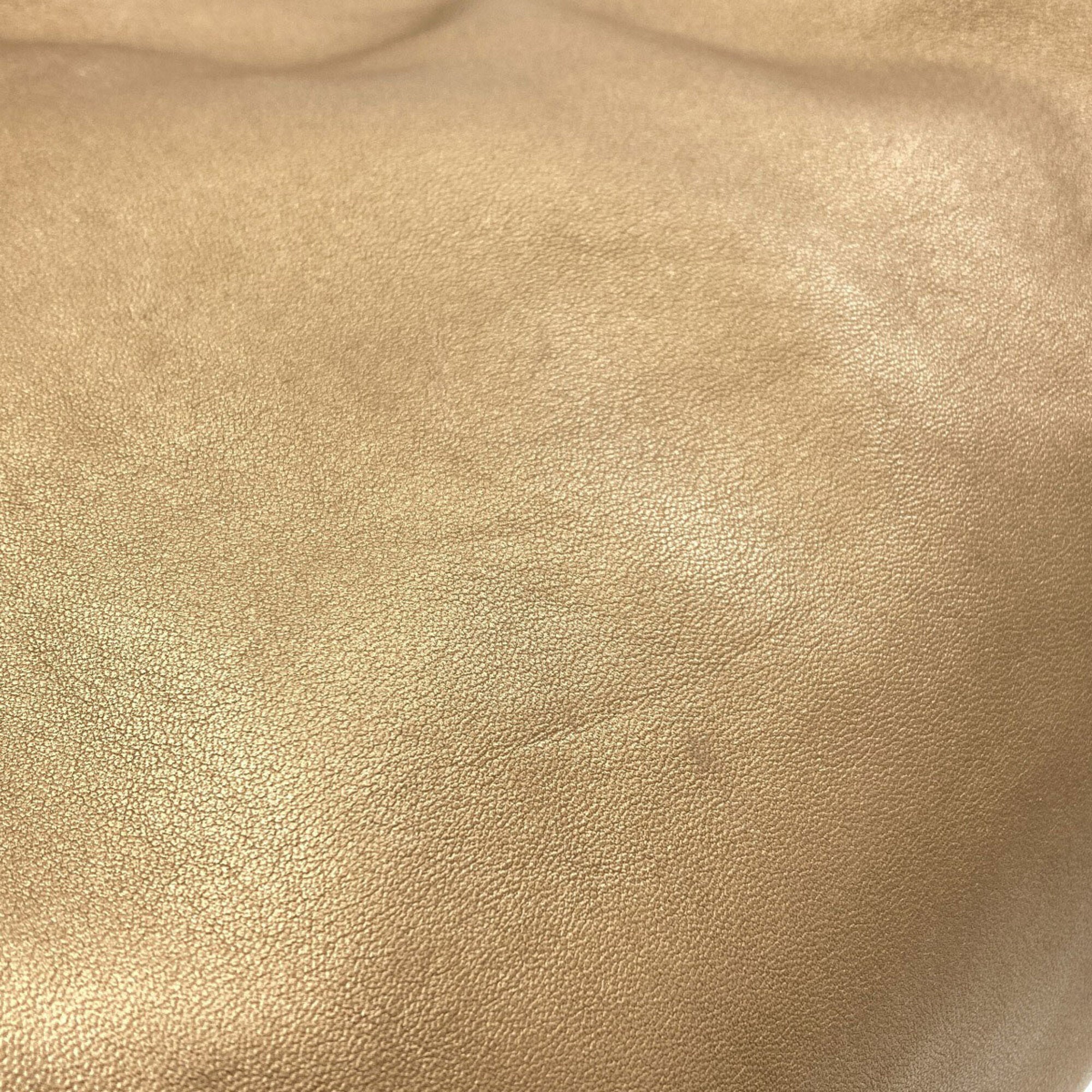 Loewe Gold Leather Handbag (Pre-Owned)