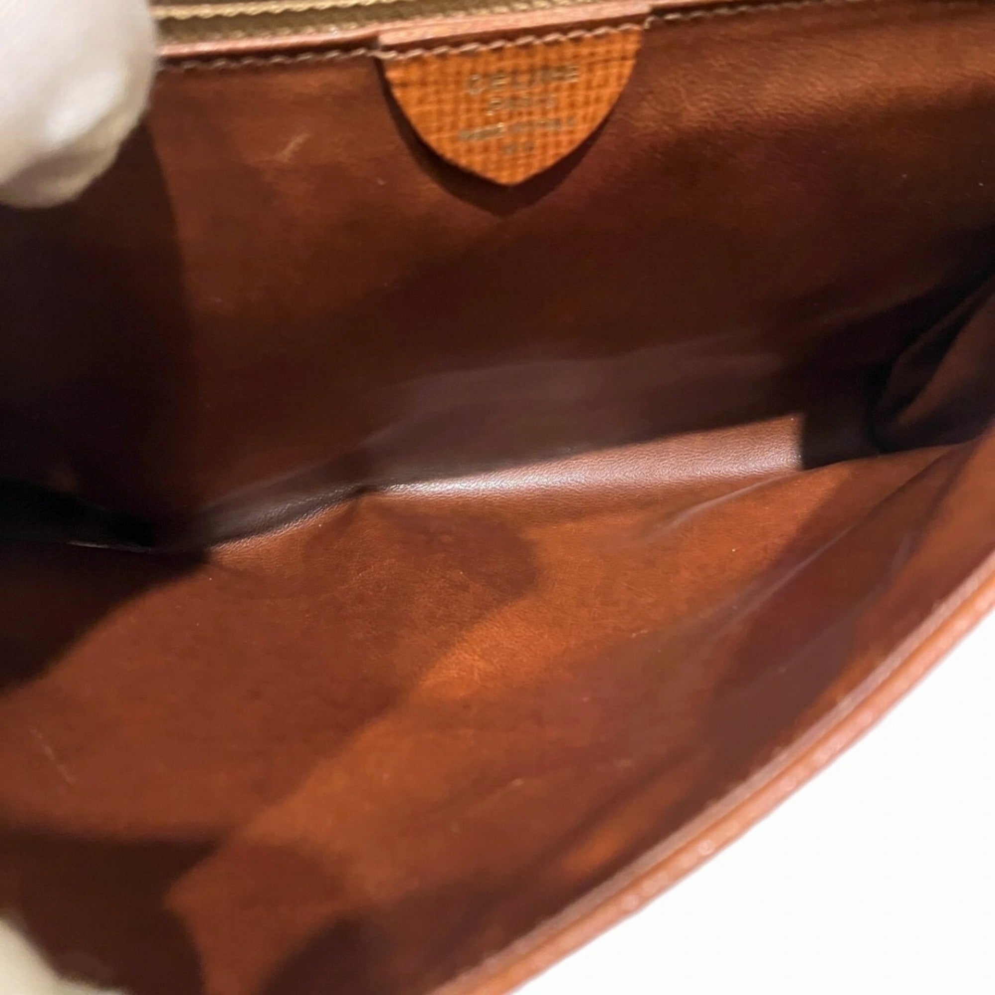 Celine Brown Leather Shoulder Bag (Pre-Owned)