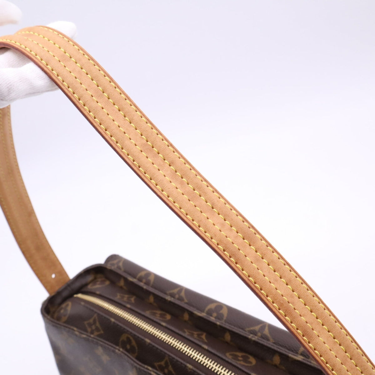Louis Vuitton Beige Brown Monogram Coated Canvas Handbag (Pre-Owned)