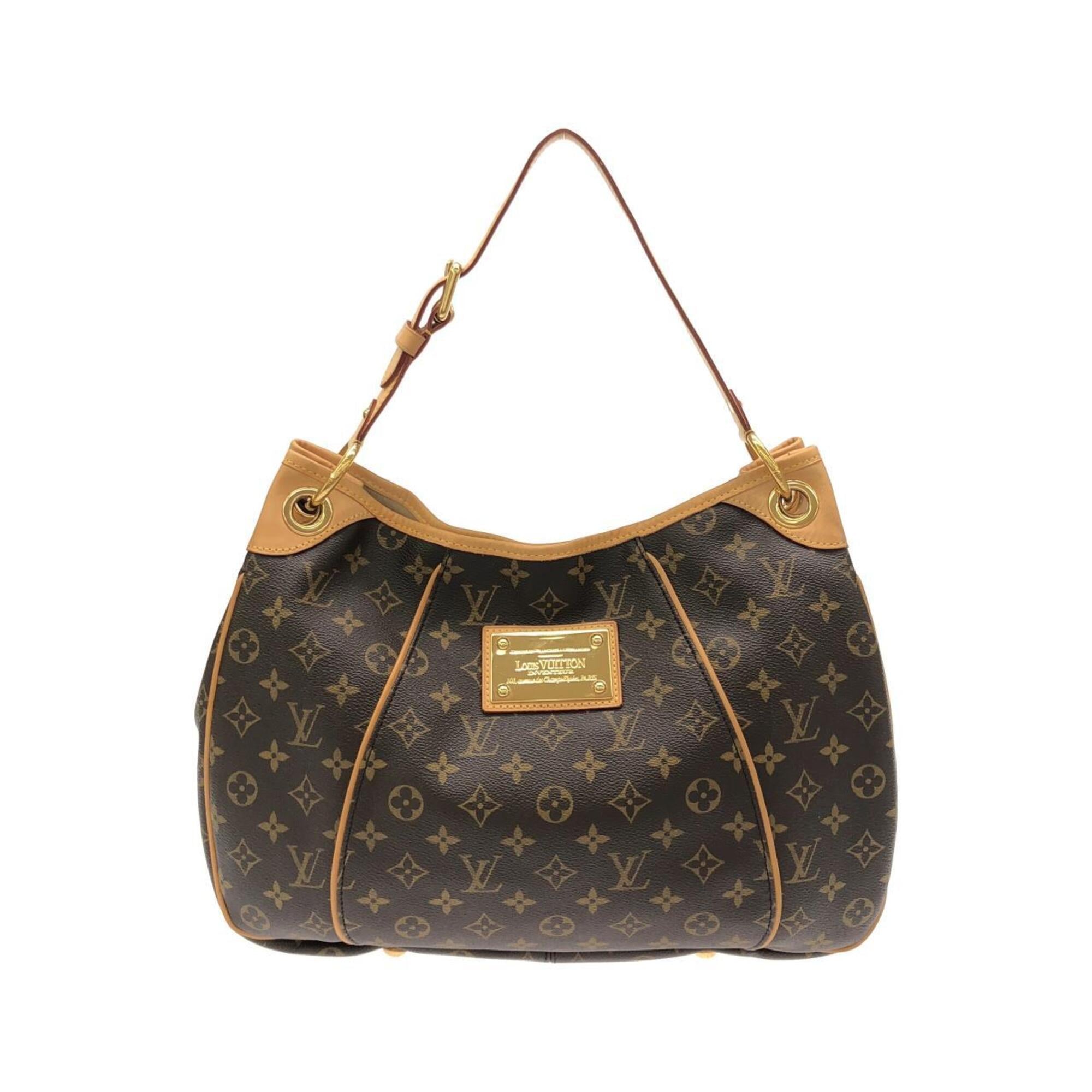 Louis Vuitton Marron Coated Canvas Shoulder Bag (Pre-Owned)