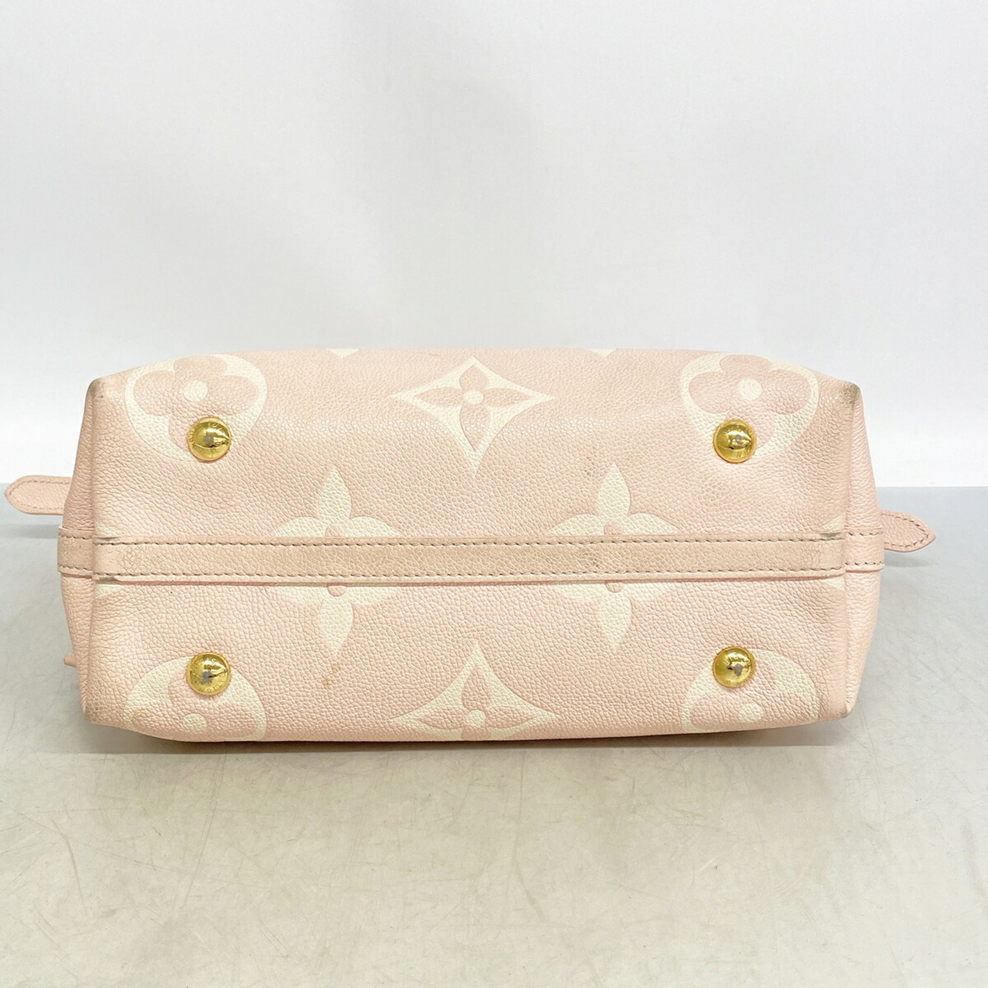 Louis Vuitton Pink White Shoulder Bag (Pre-Owned)