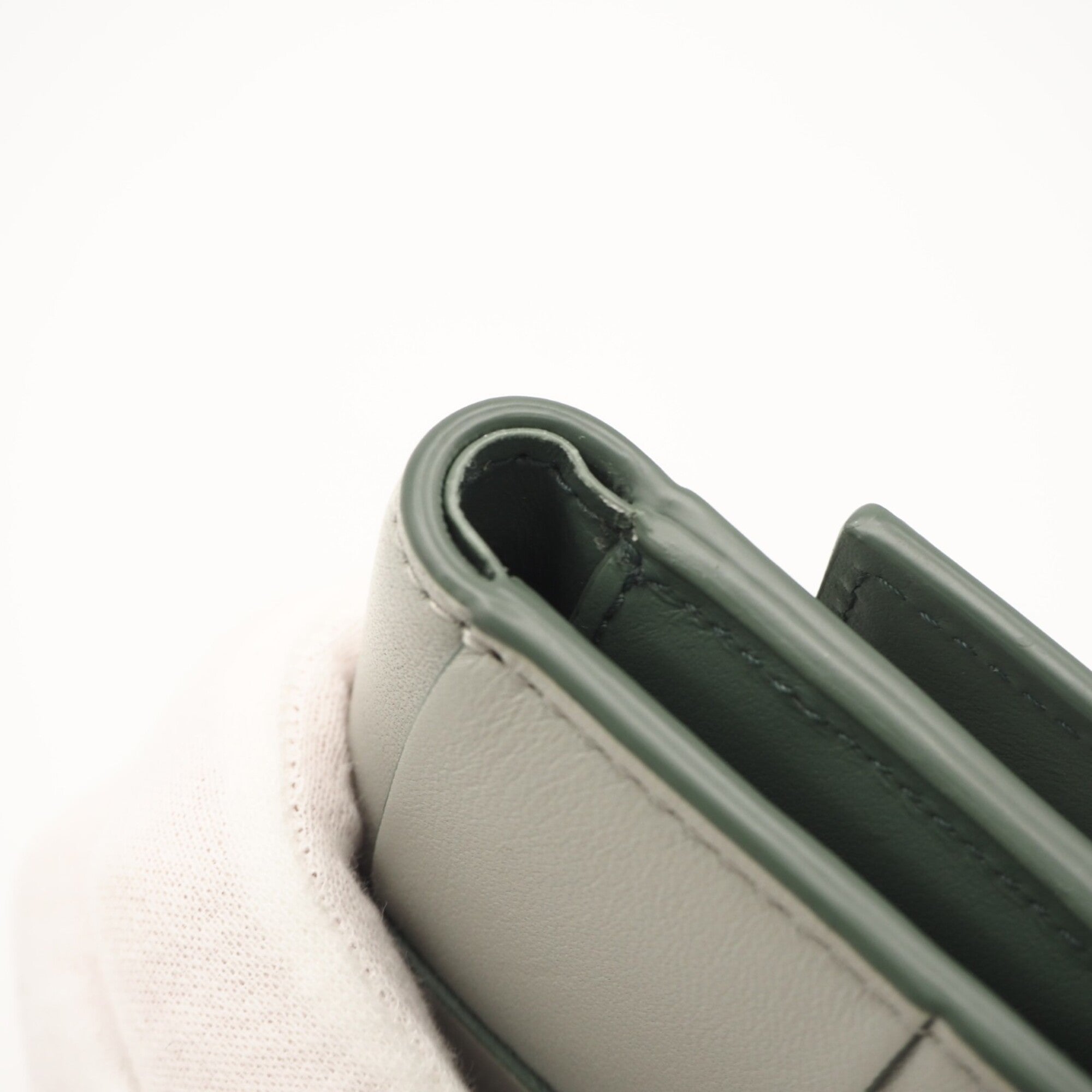 Bottega Veneta Gray Green Leather Wallet (Tri-Fold) (Pre-Owned)