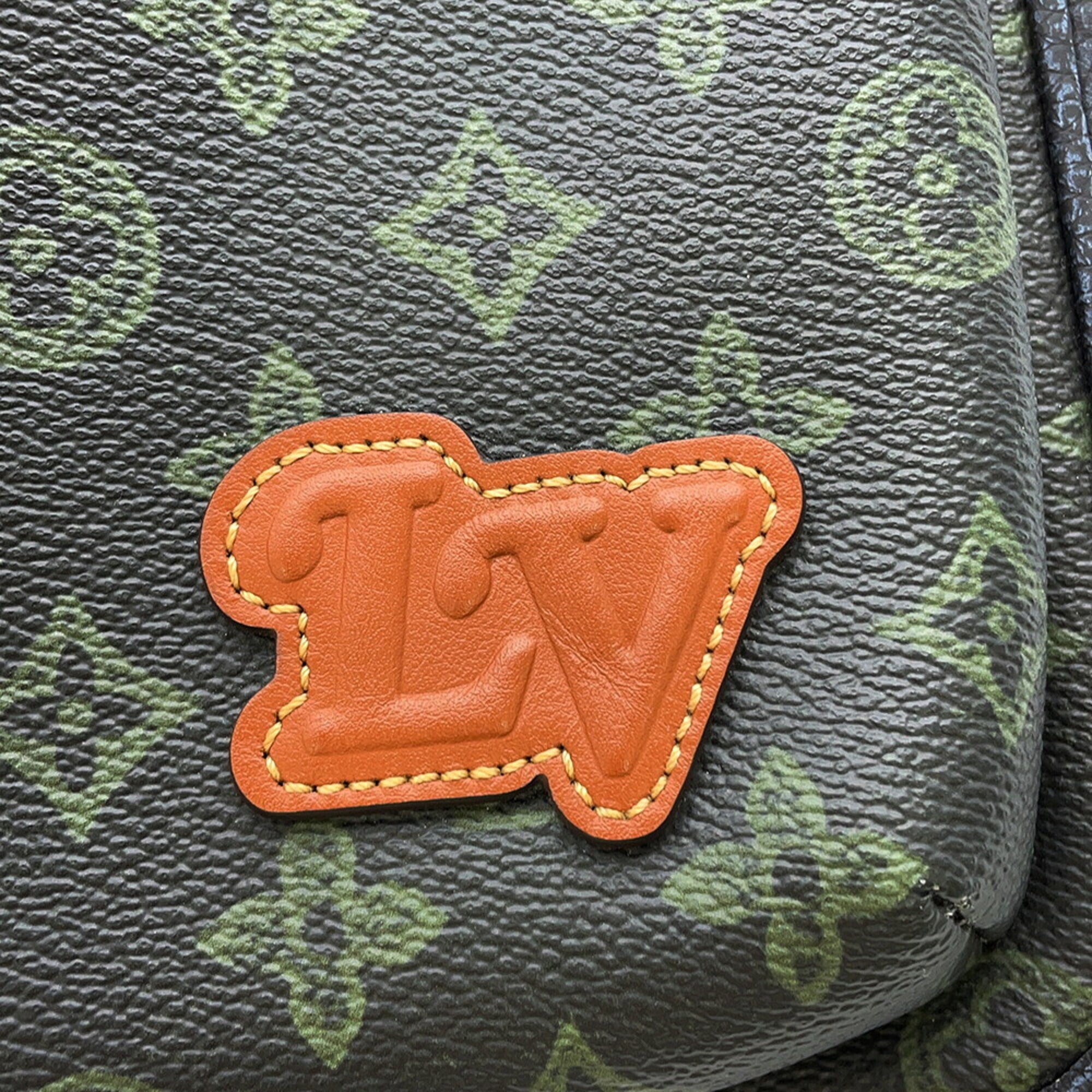 Louis Vuitton Dark Green Monogram Monogram Handbag Sling Bag (Pre-Owned)