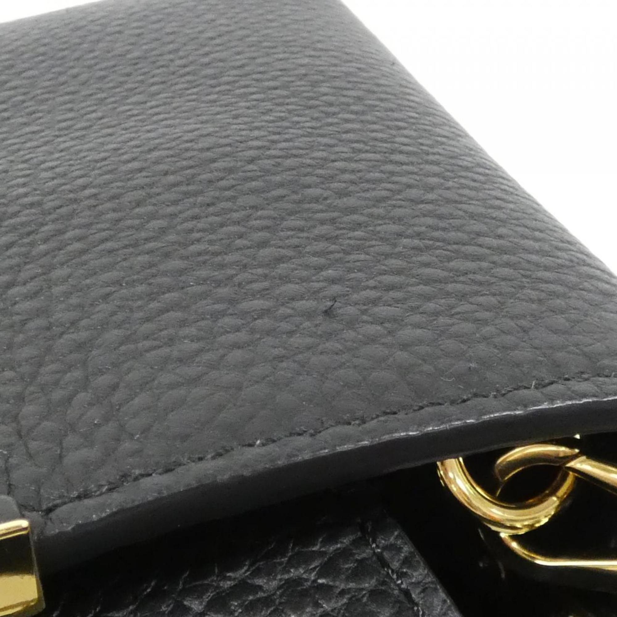 Louis Vuitton Black Handbag (Pre-Owned)