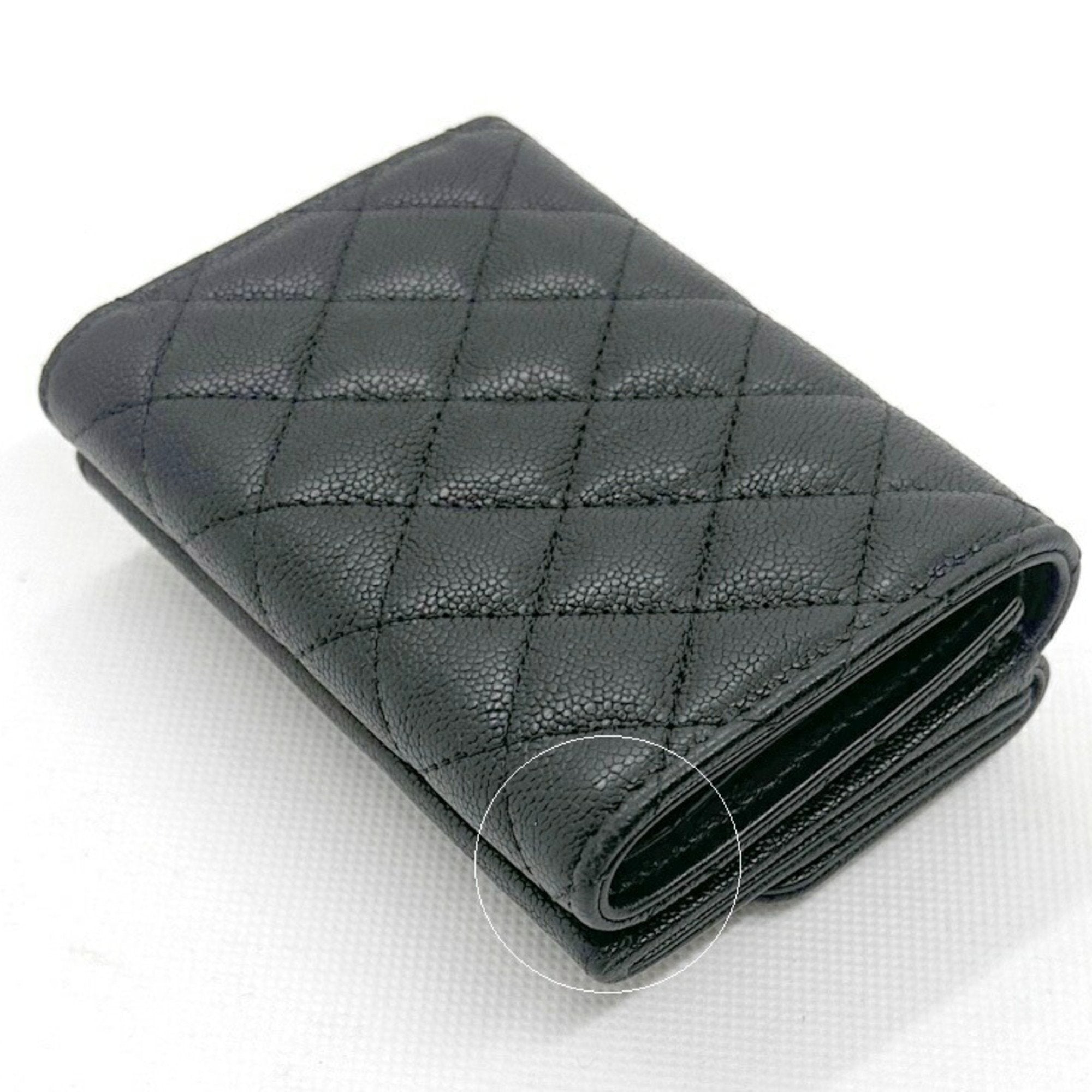 Chanel Black Grained Calfskin Wallet (Tri-Fold) (Pre-Owned)
