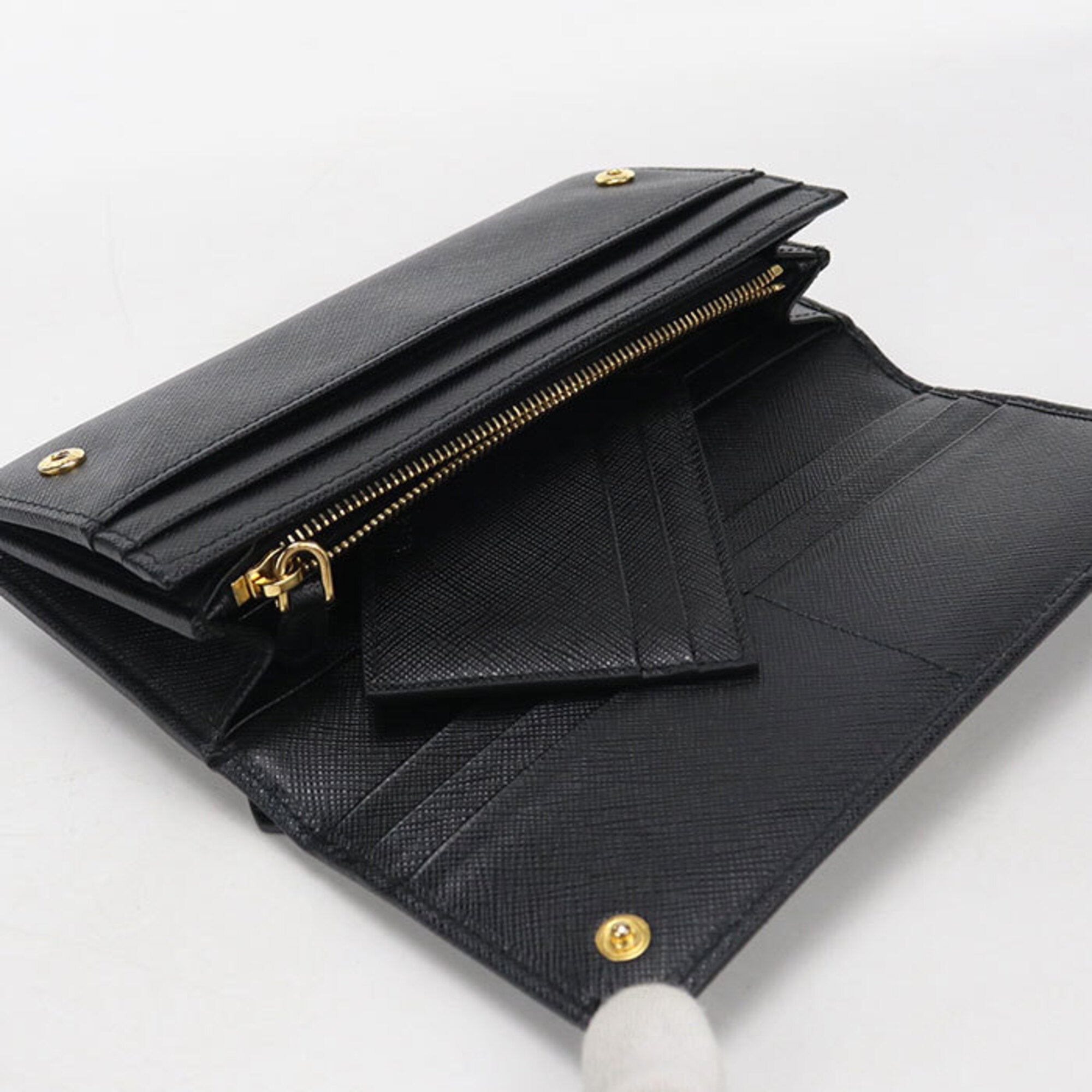 Prada Black Leather Long Wallet (Bi-Fold) (Pre-Owned)