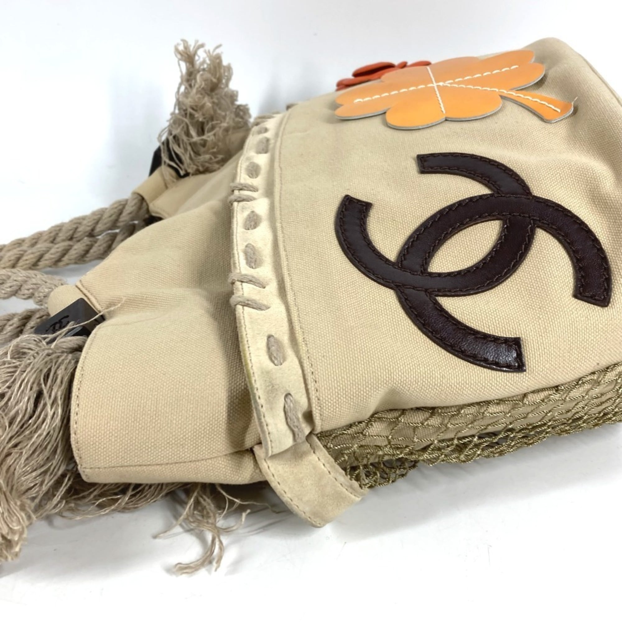 Chanel Beige Canvas Handbag Shoulder Bag (Pre-Owned)